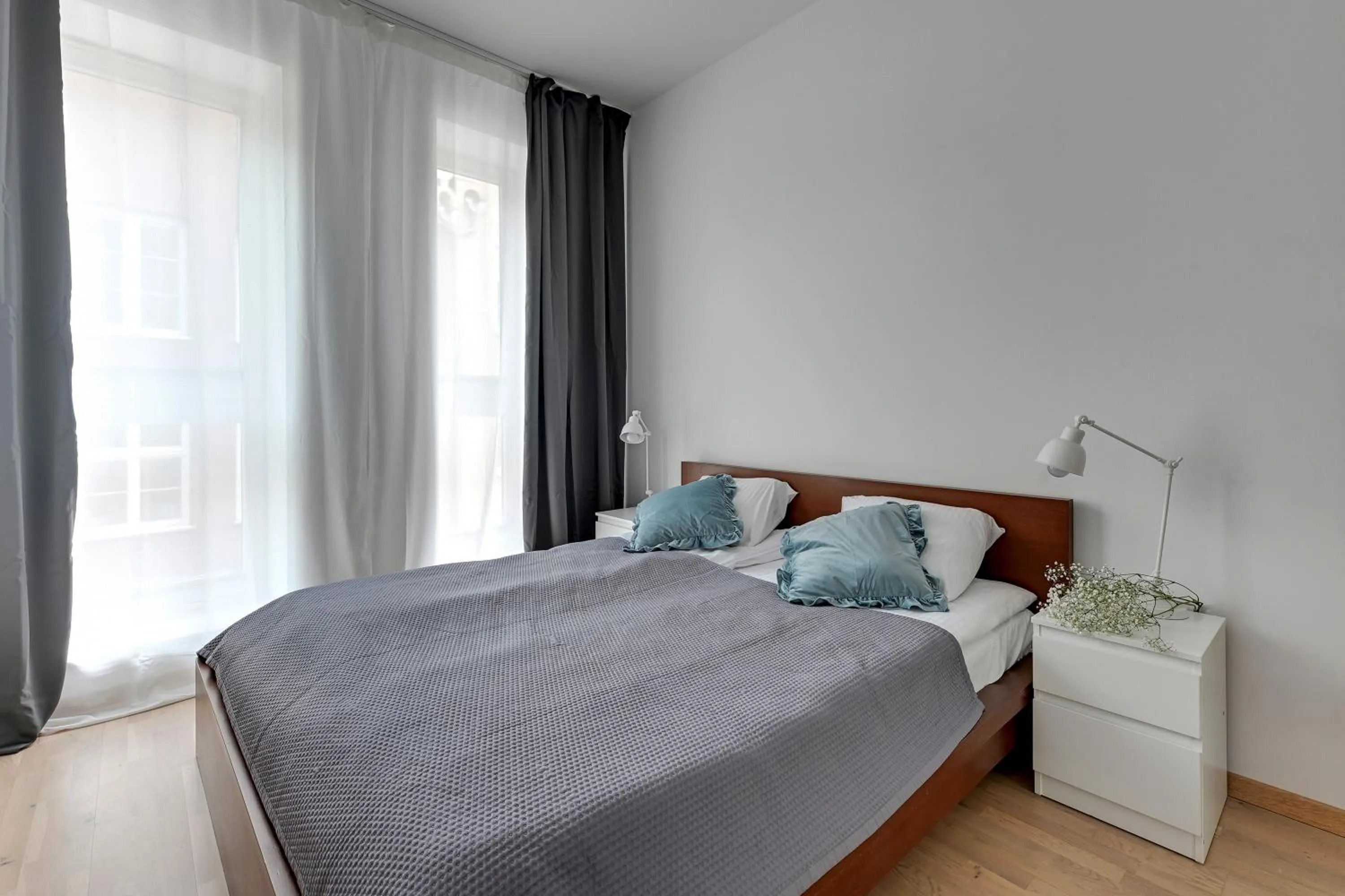 Bedroom in Old Town by Welcome Apartment