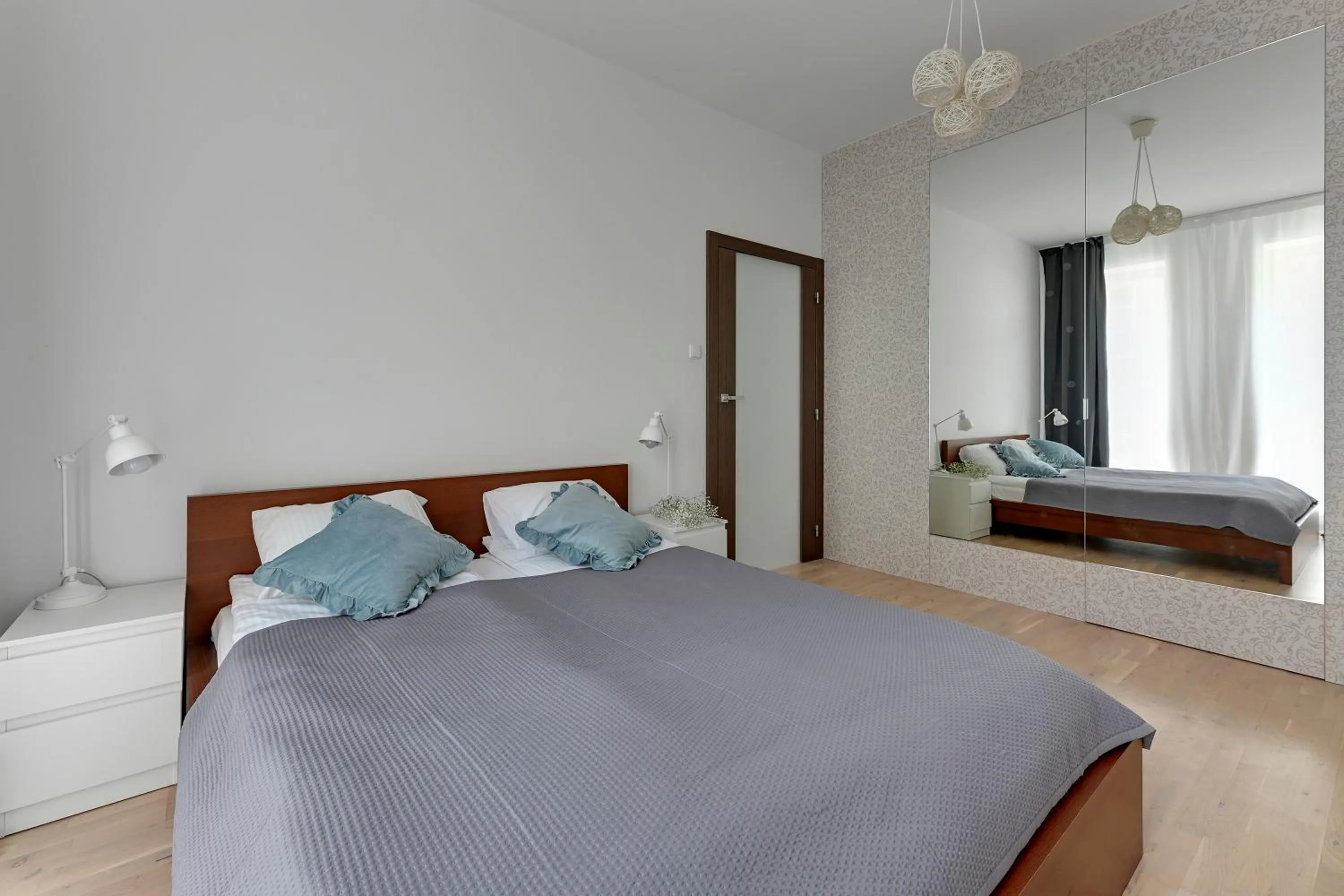 Bedroom in Old Town by Welcome Apartment