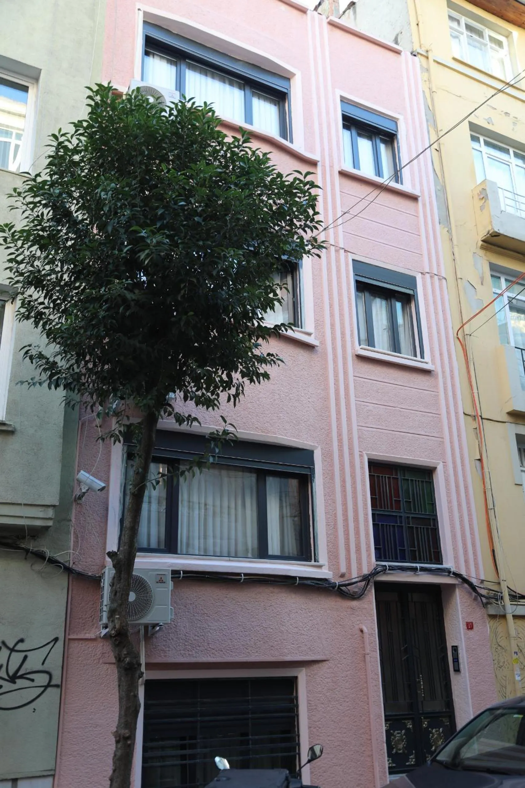 Property building in Agion Living Taksim Cihangir