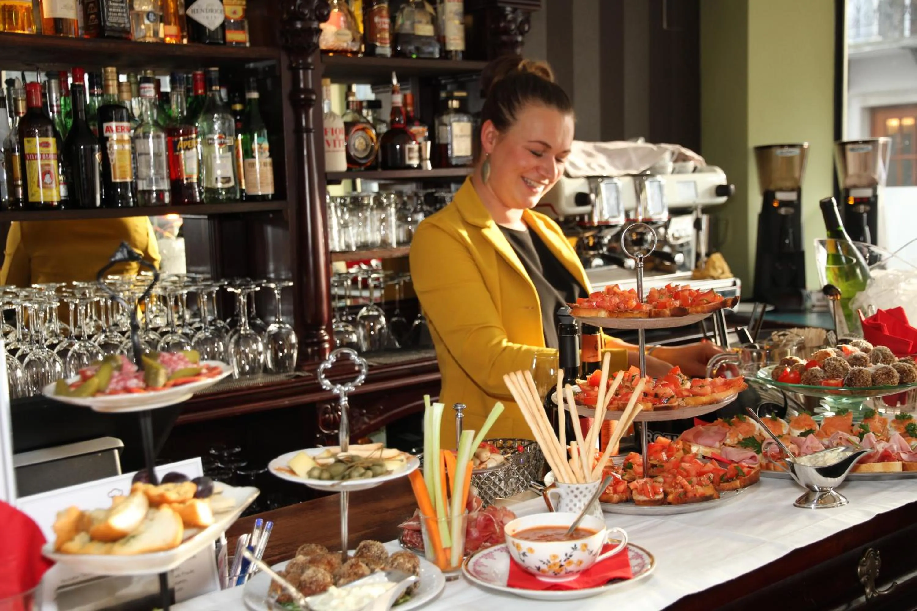 Restaurant/places to eat in B&B Caffètino-Vino