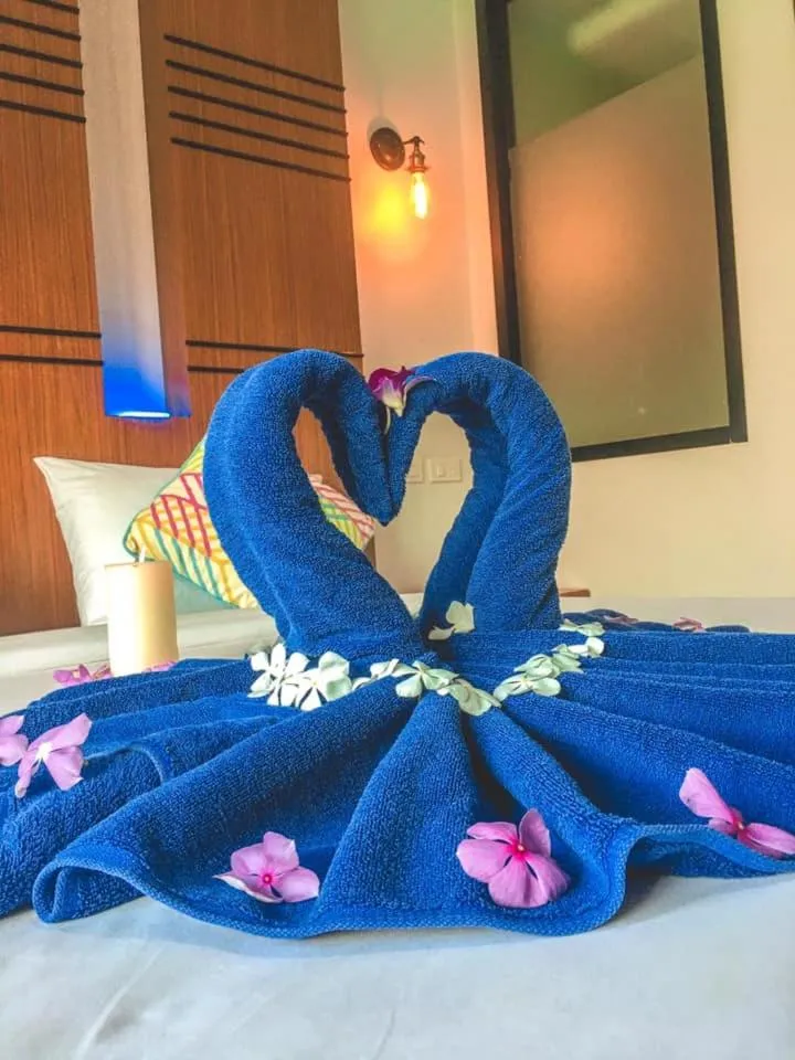 Bed in Rimnatee Resort Trang