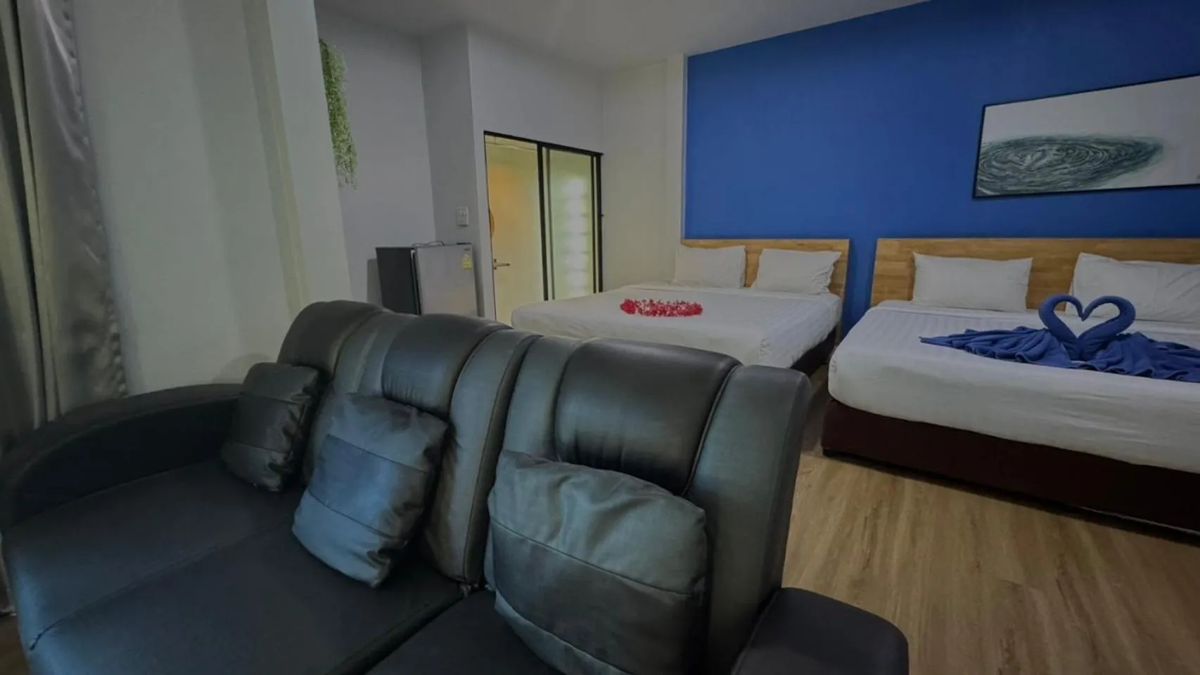 Bed in Rimnatee Resort Trang