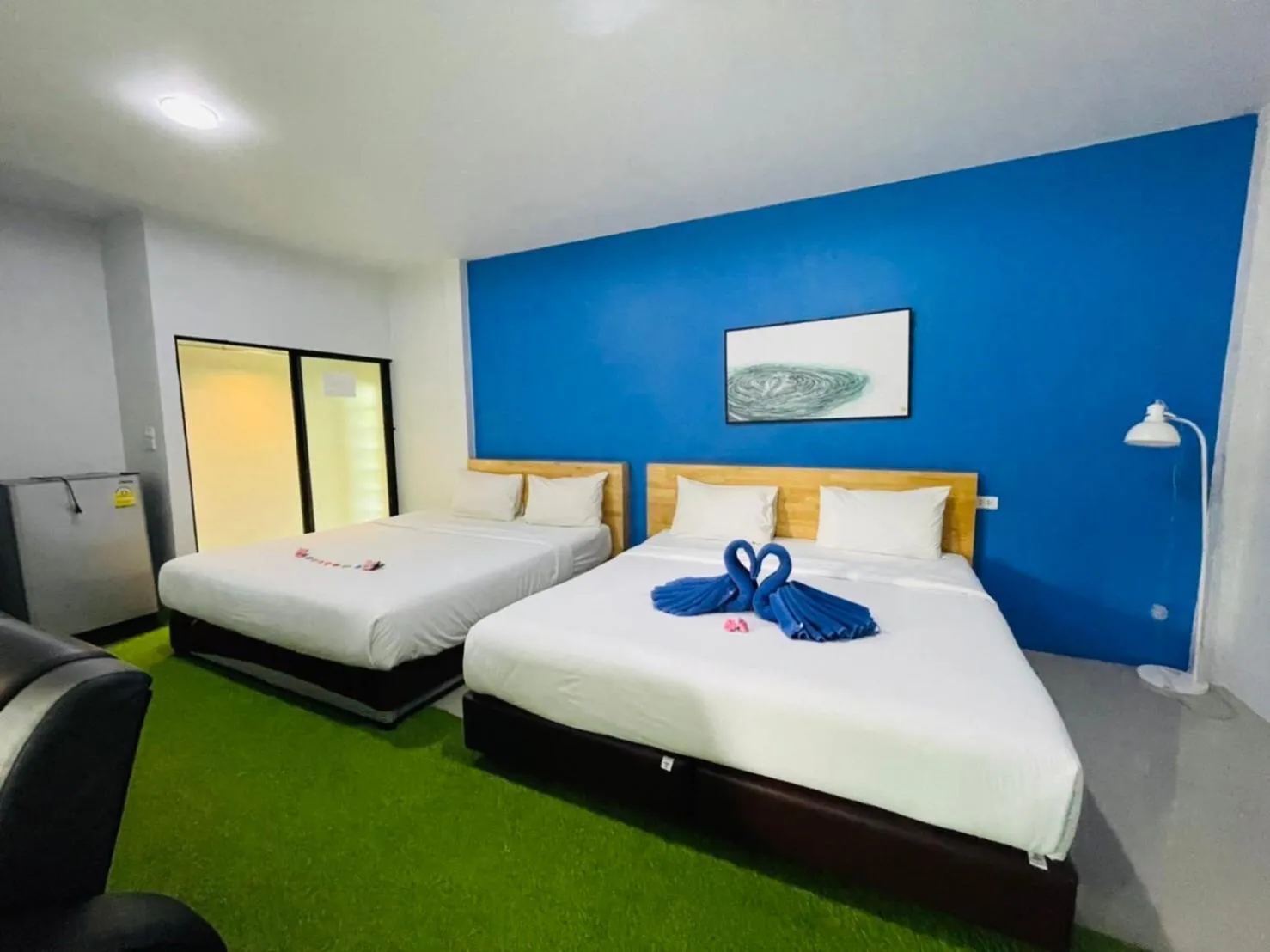 Bed in Rimnatee Resort Trang