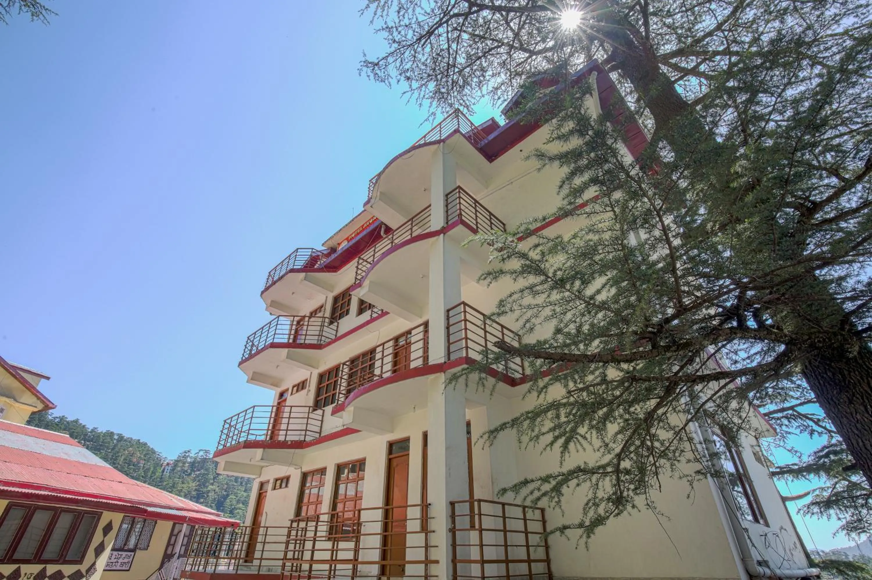 Hotel Avon Villa