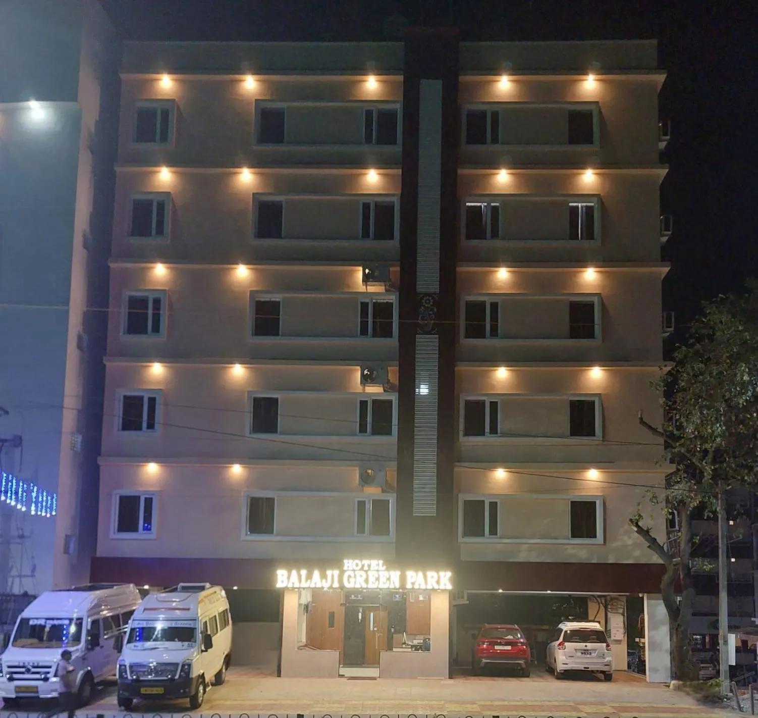 Hotel Balaji Green Park