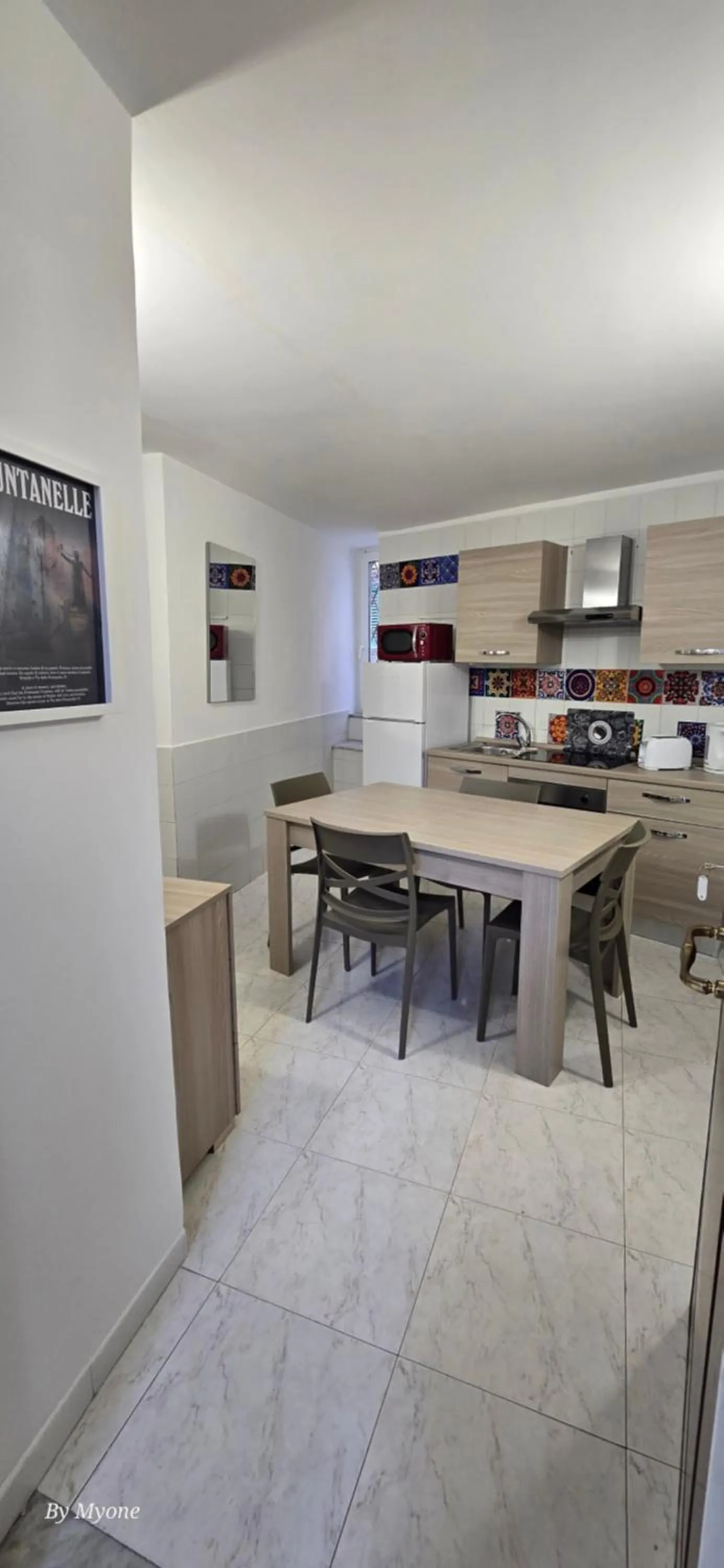 Kitchen or kitchenette in Appartamenti La Dimora di Parthenope Centro Storico