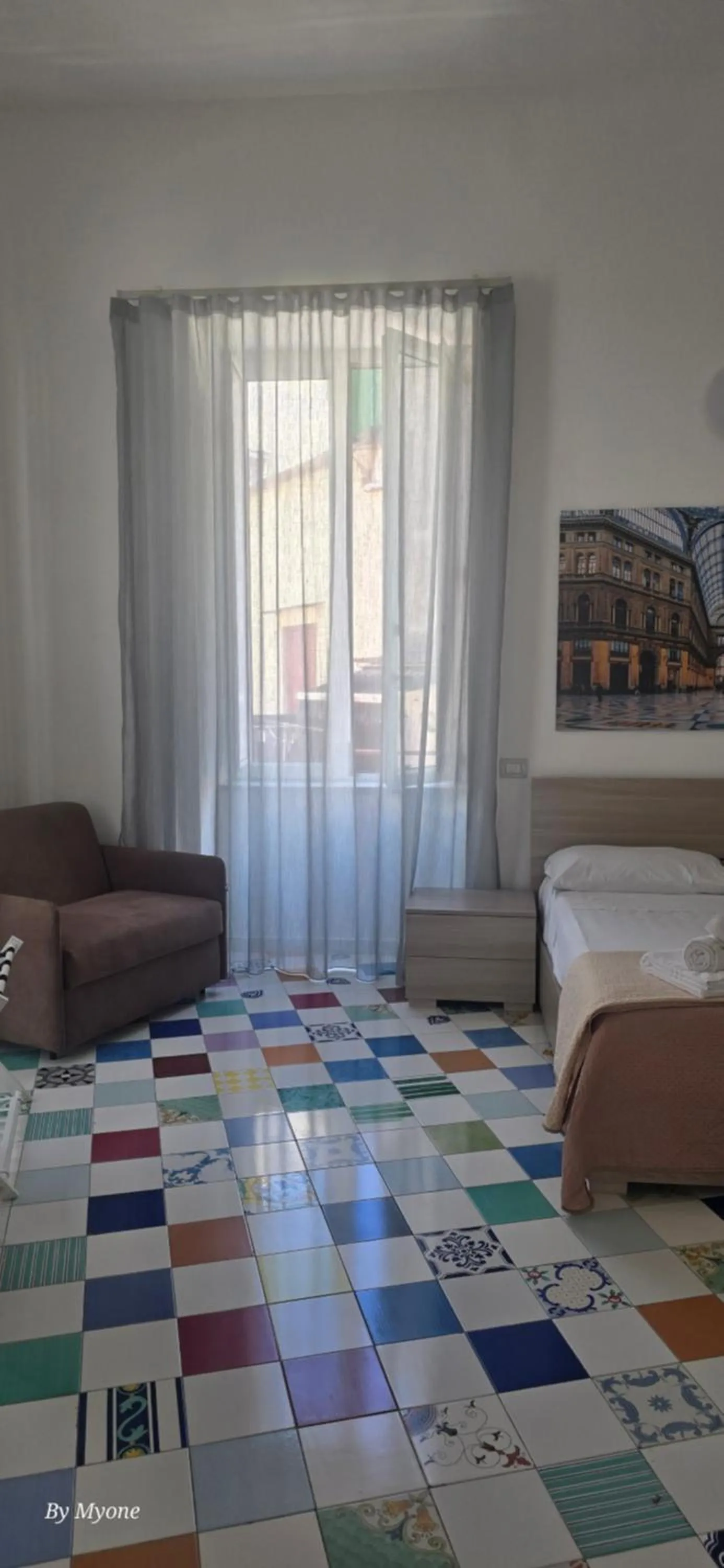 Bed in Appartamenti La Dimora di Parthenope Centro Storico