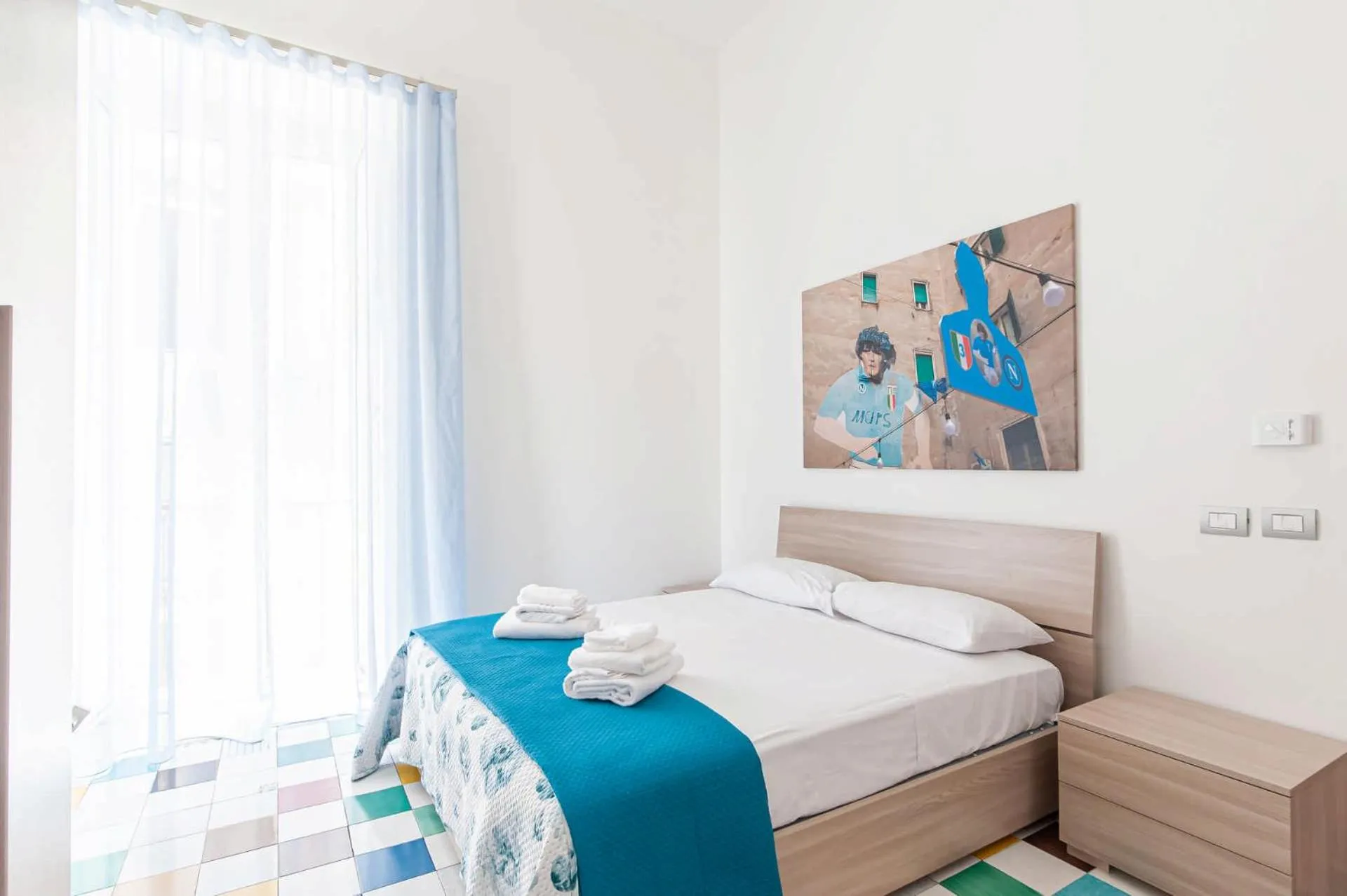 Bed in Appartamenti La Dimora di Parthenope Centro Storico