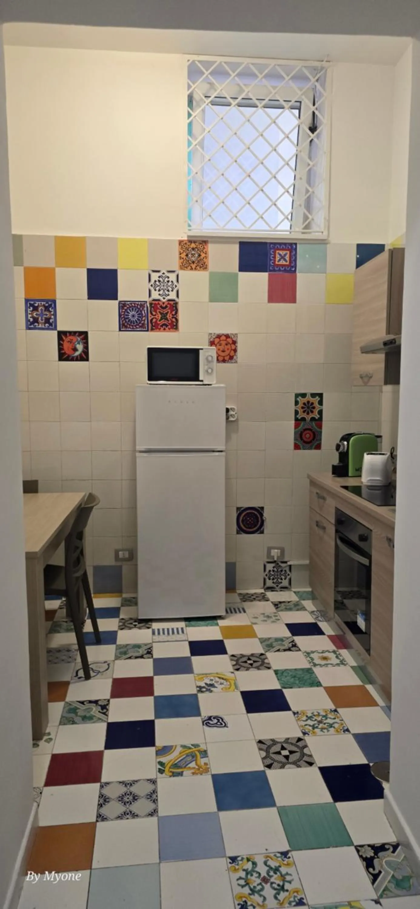 Kitchen or kitchenette in Appartamenti La Dimora di Parthenope Centro Storico