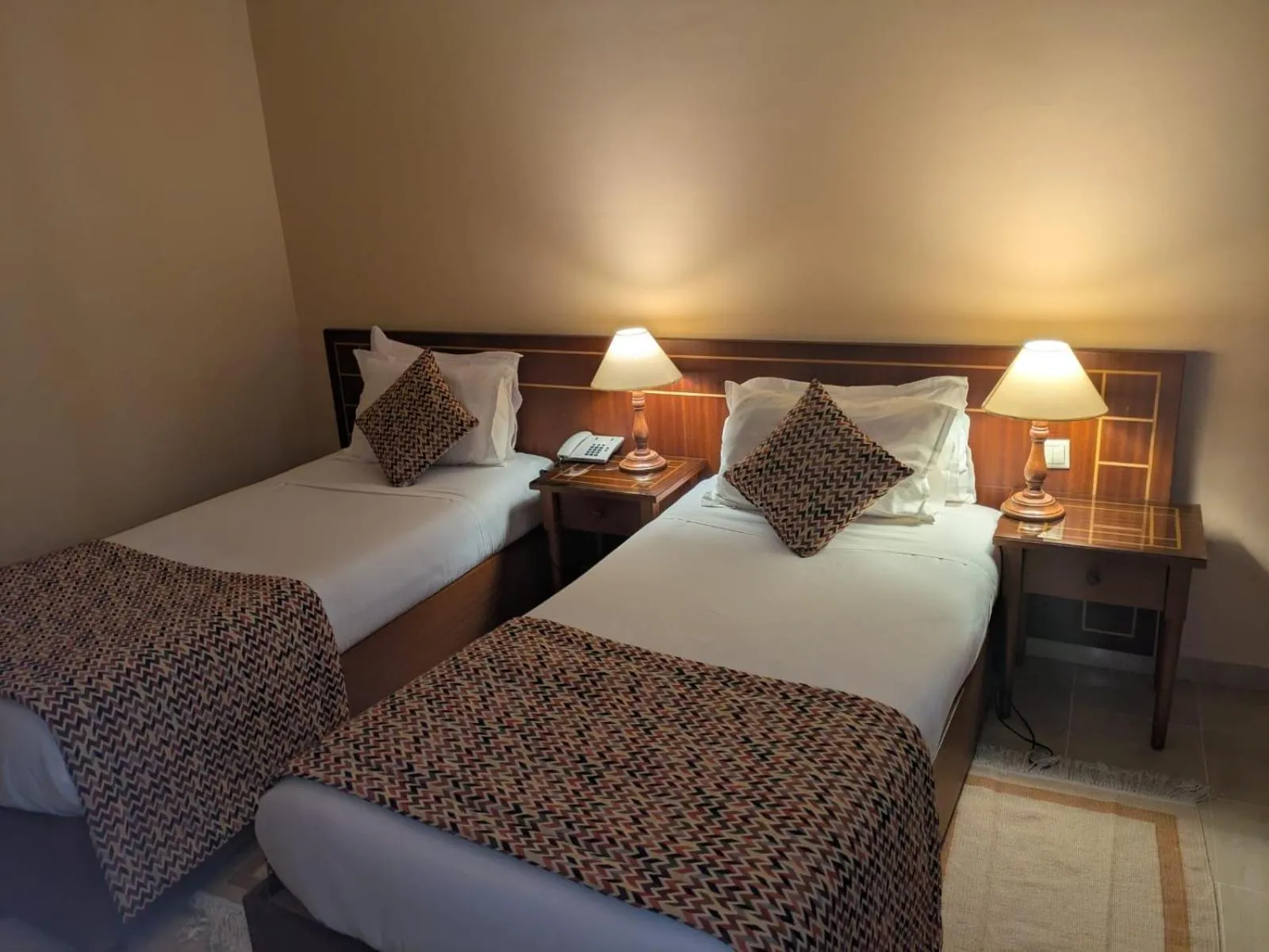 Bed in Hôtel LE CONSUL