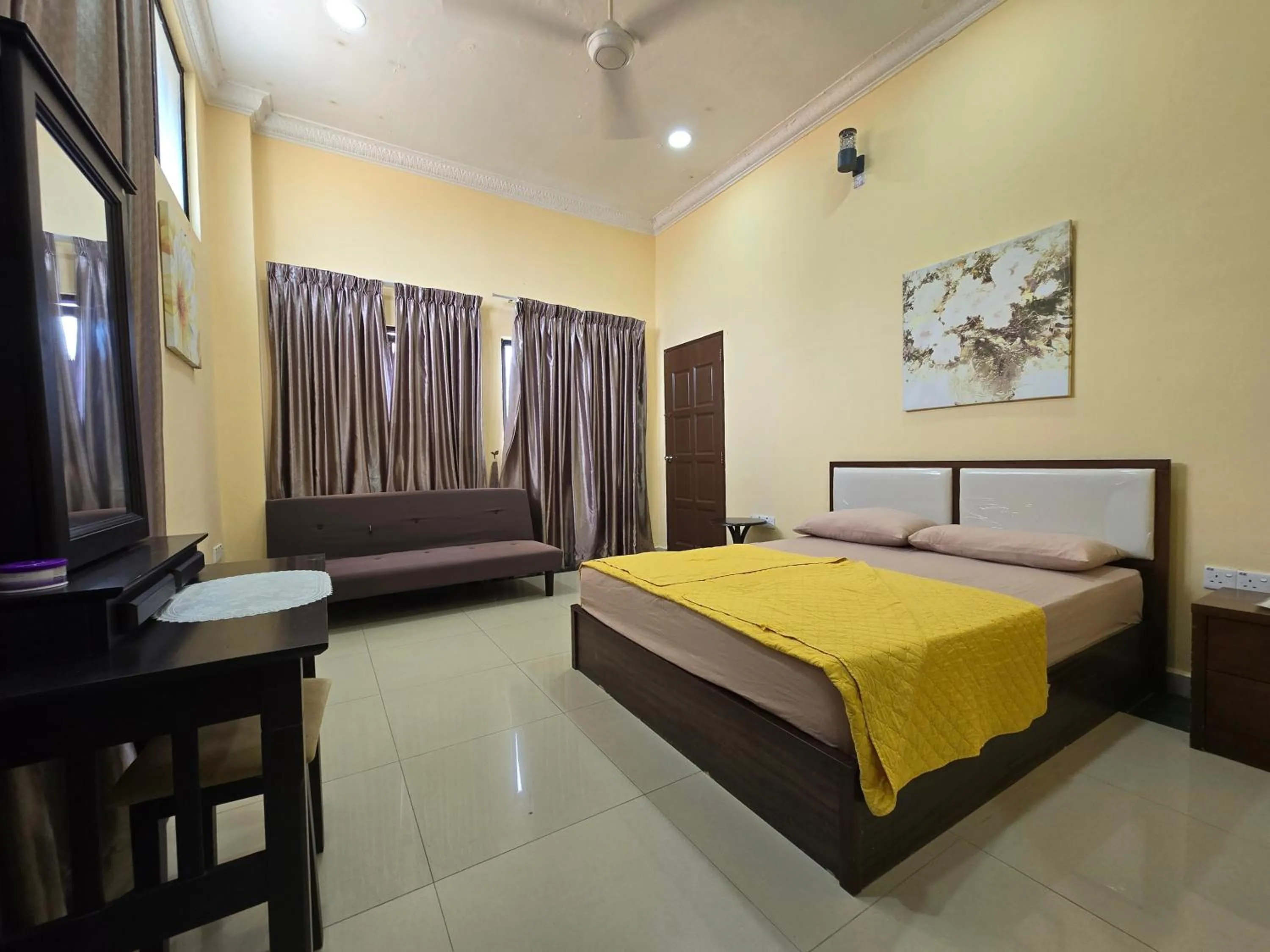 Bedroom in Hotel O Villa Impiana