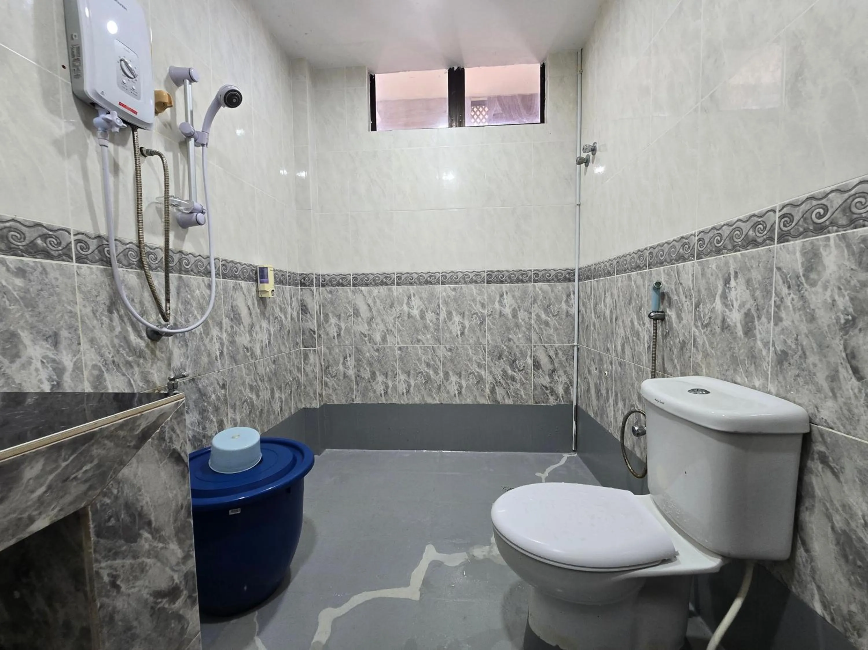 Bathroom in Hotel O Villa Impiana