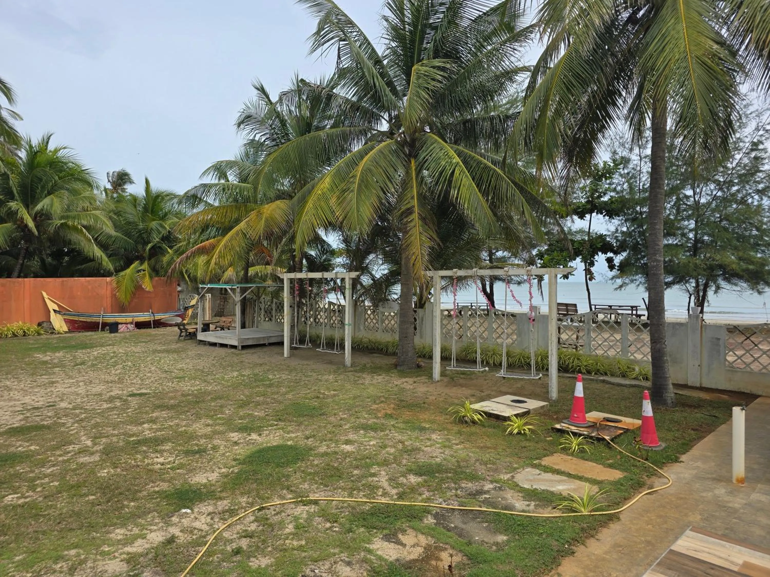 Facade/entrance in Hotel O Villa Impiana