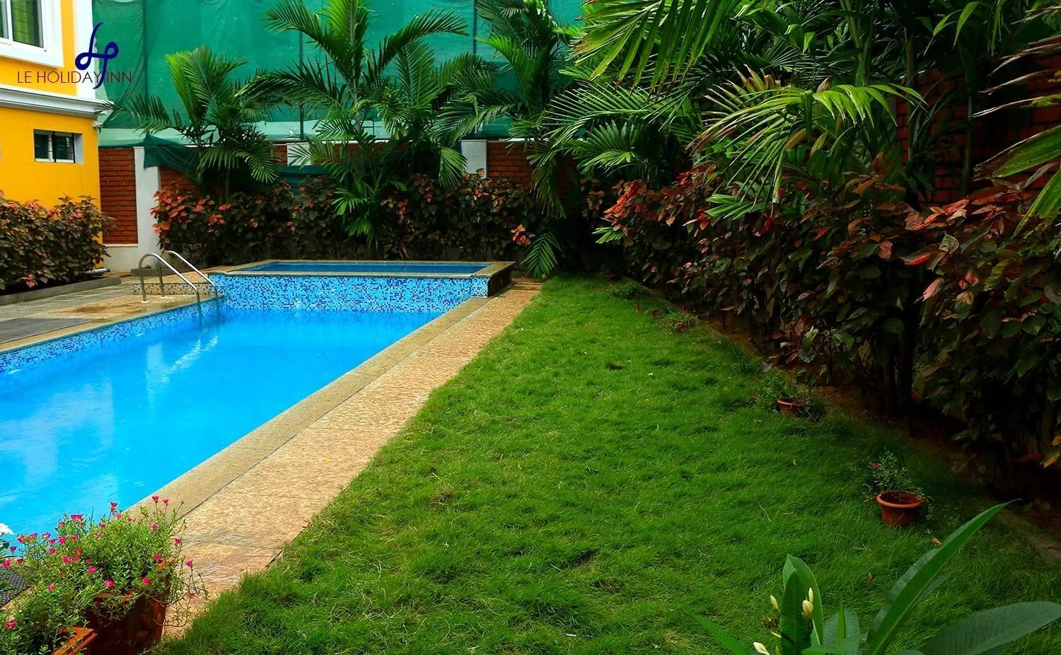 Day in Le Holiday Inn