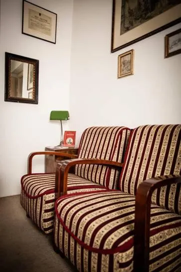 Seating area in Apartment History