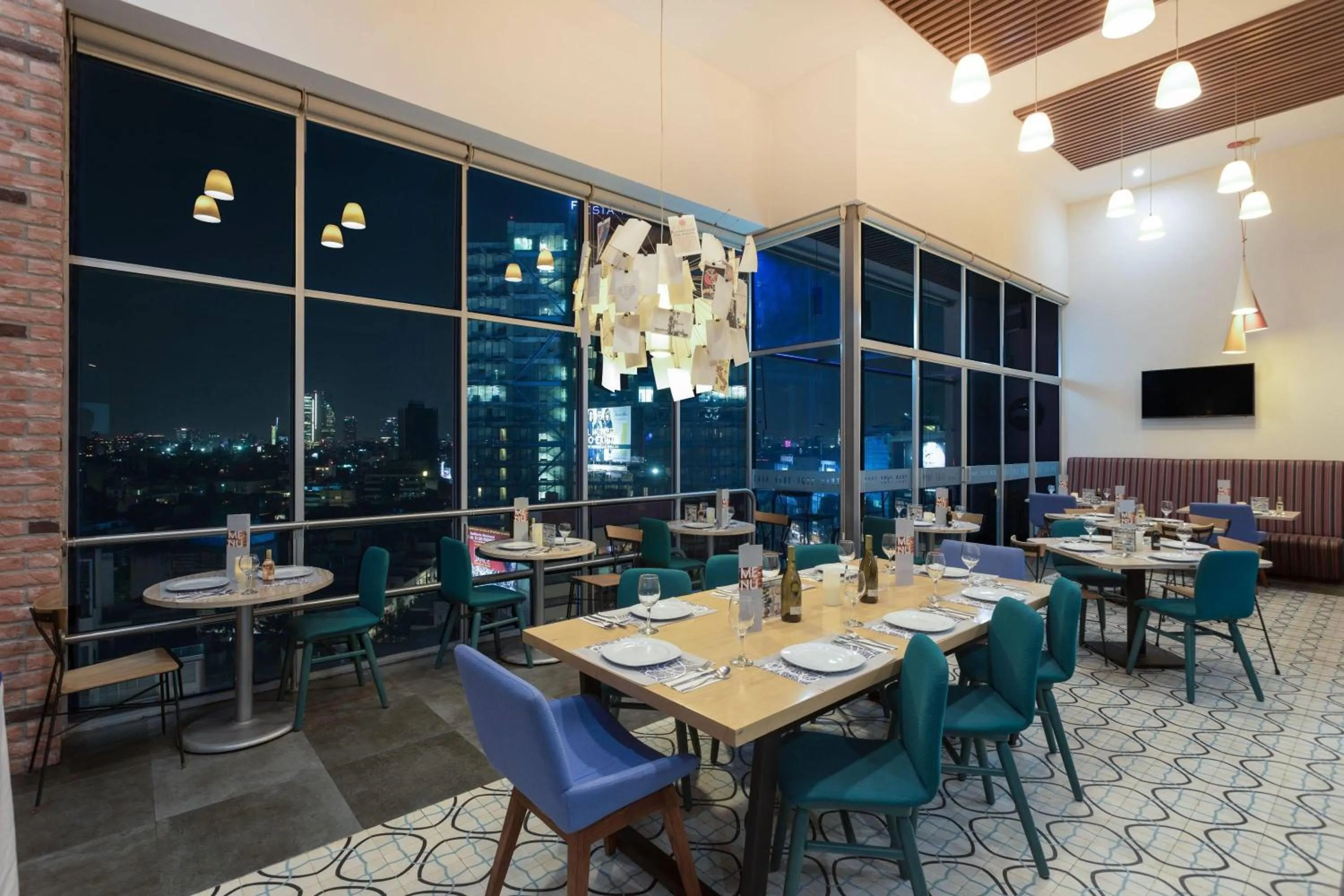 Restaurant/places to eat in TRYP by Wyndham Mexico City World Trade Center Area