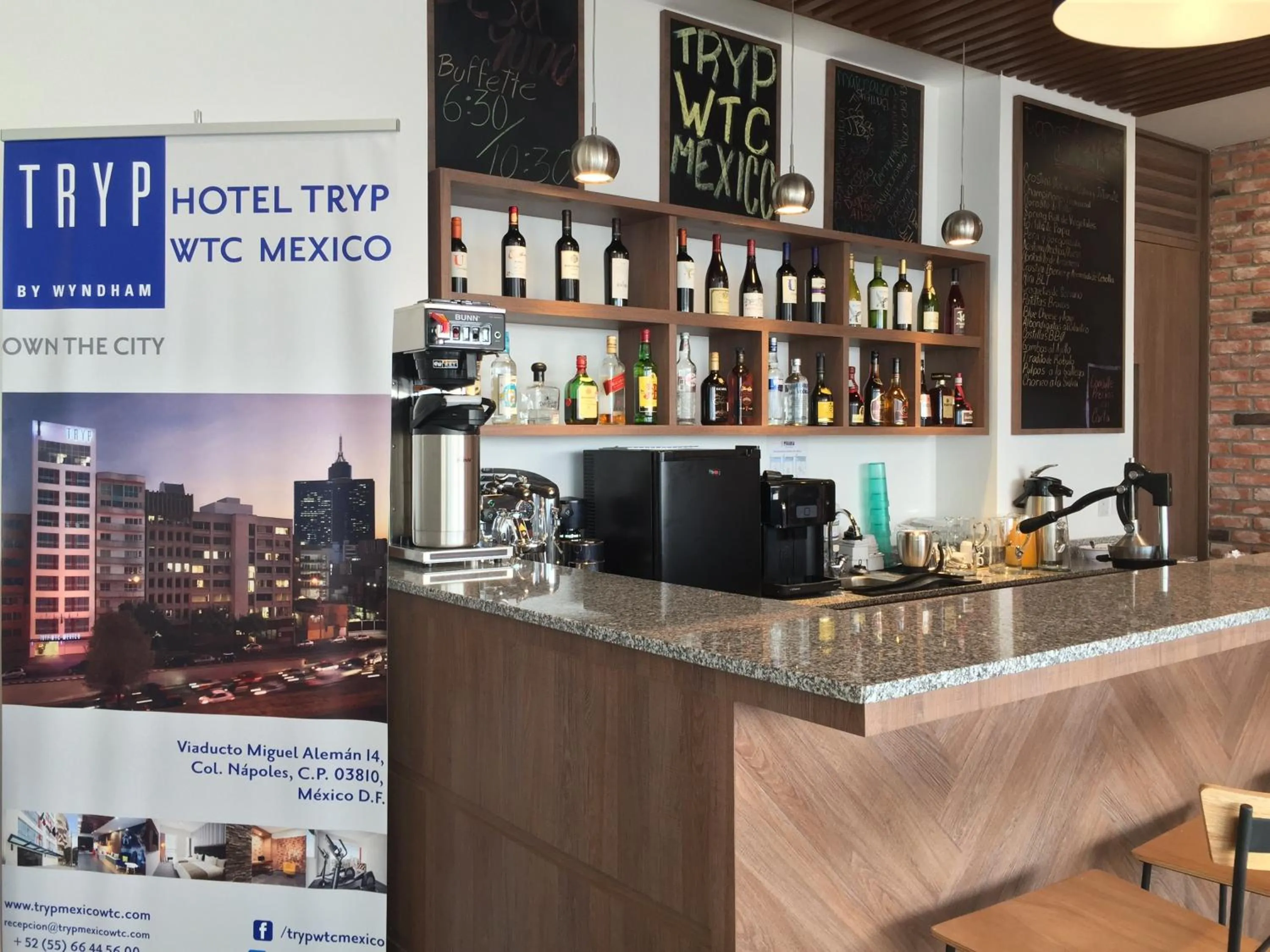 Restaurant/places to eat in TRYP by Wyndham Mexico City World Trade Center Area
