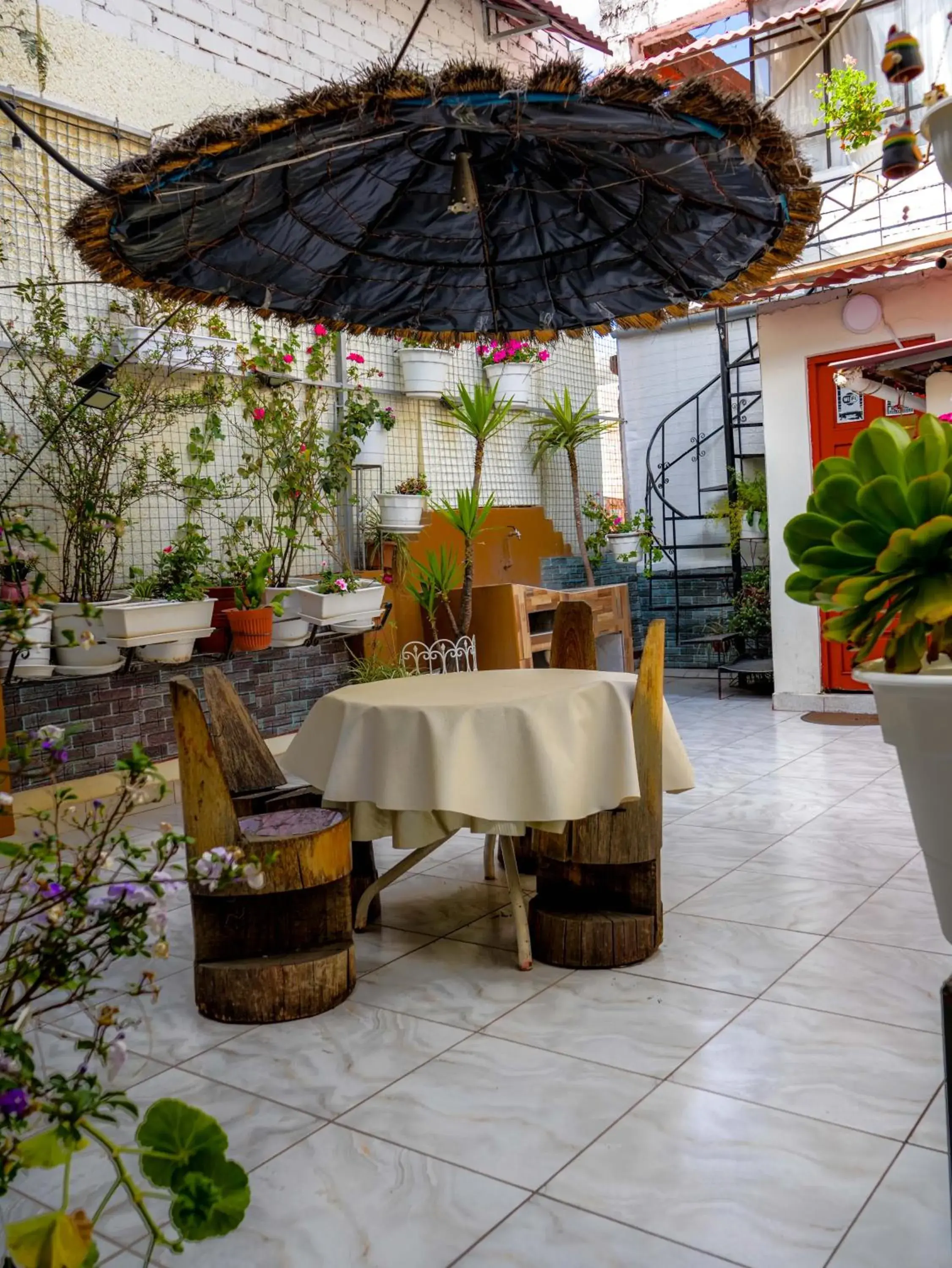 Twin Room with Shared Bathroom in Hotel Virgen del Carmen - Huaraz Twin Room with Shared Bathroom in Hotel Virgen del Carmen - Huaraz