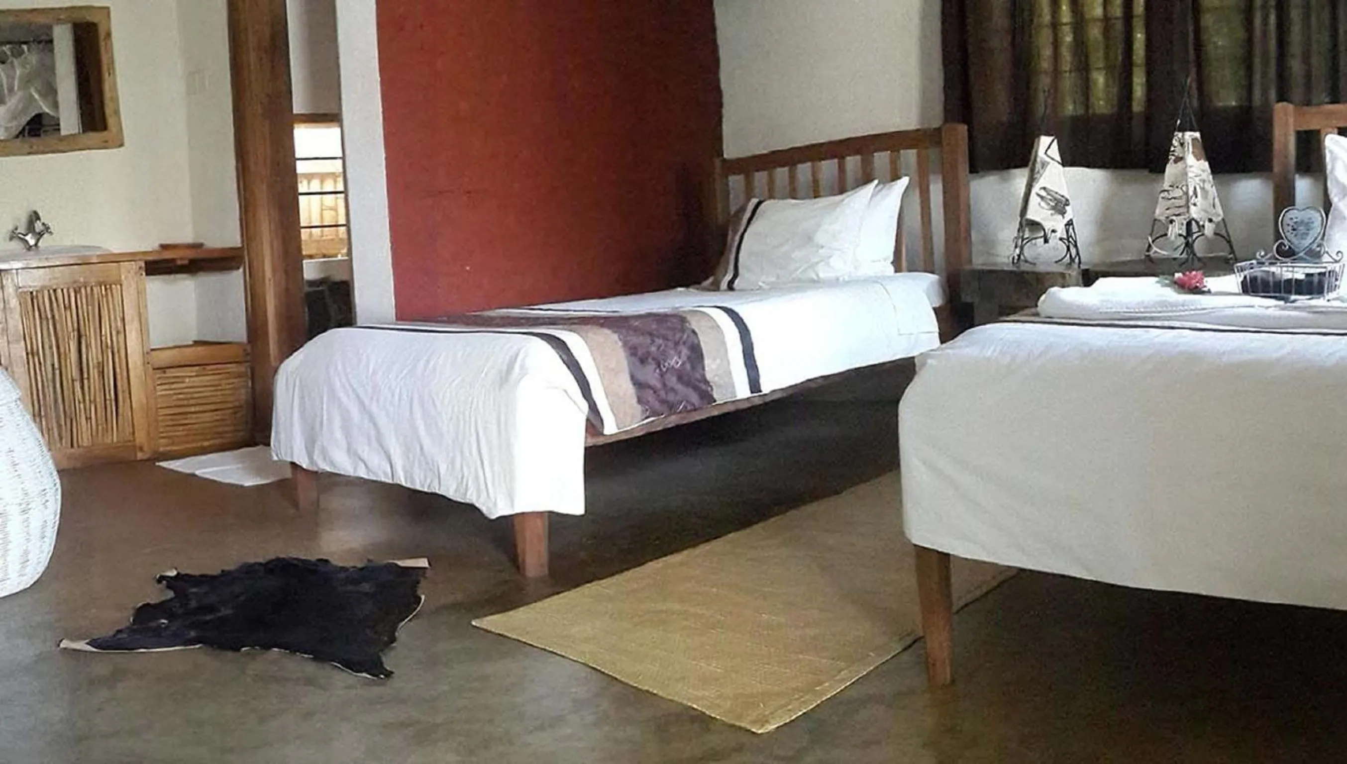 Bed in Gately Inn Entebbe