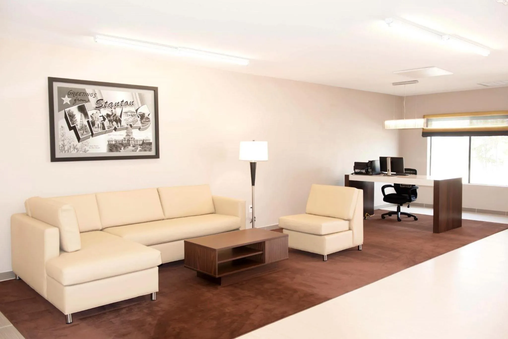 Super 8 by Wyndham Stanton