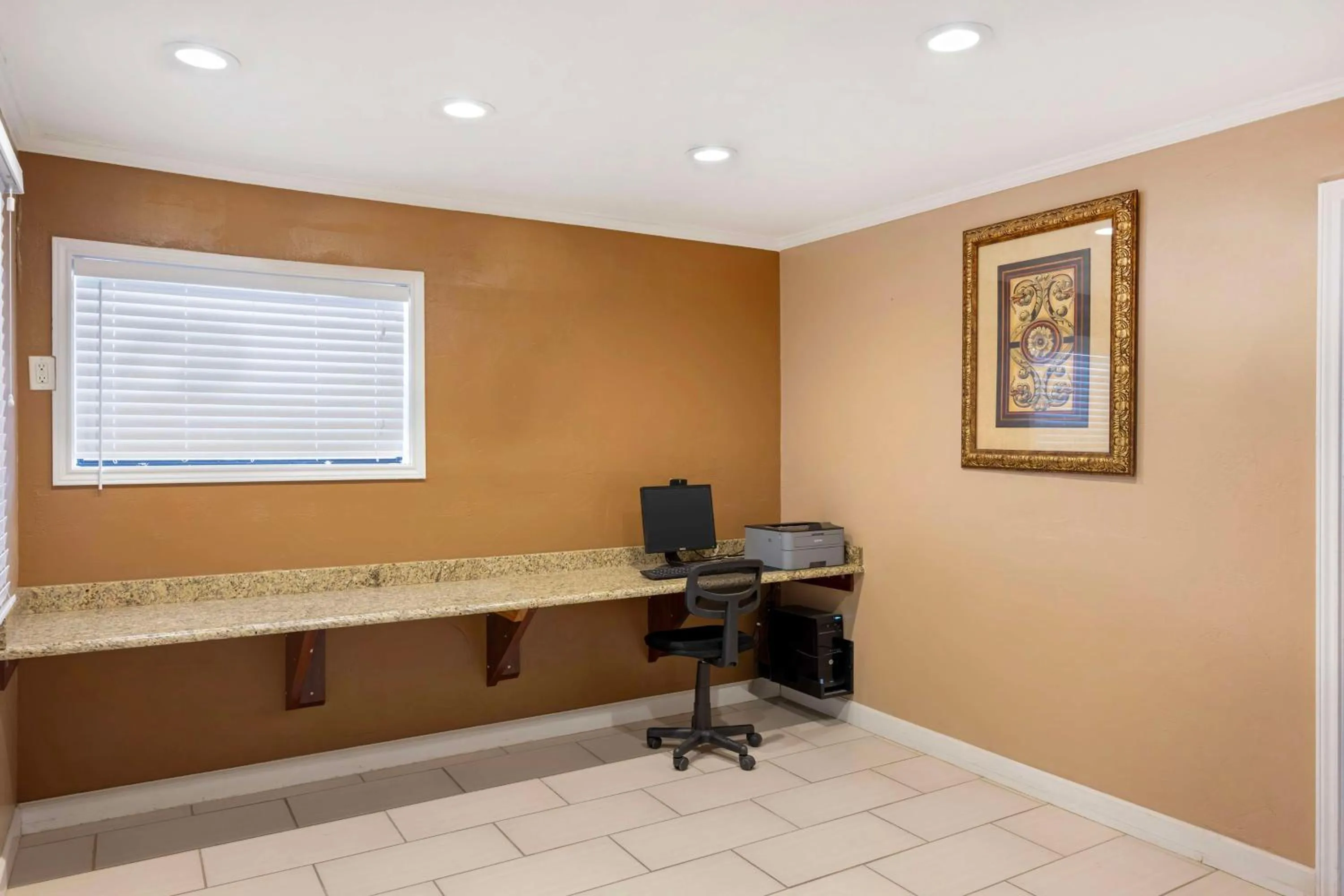 Business facilities in Best Western Snyder Inn