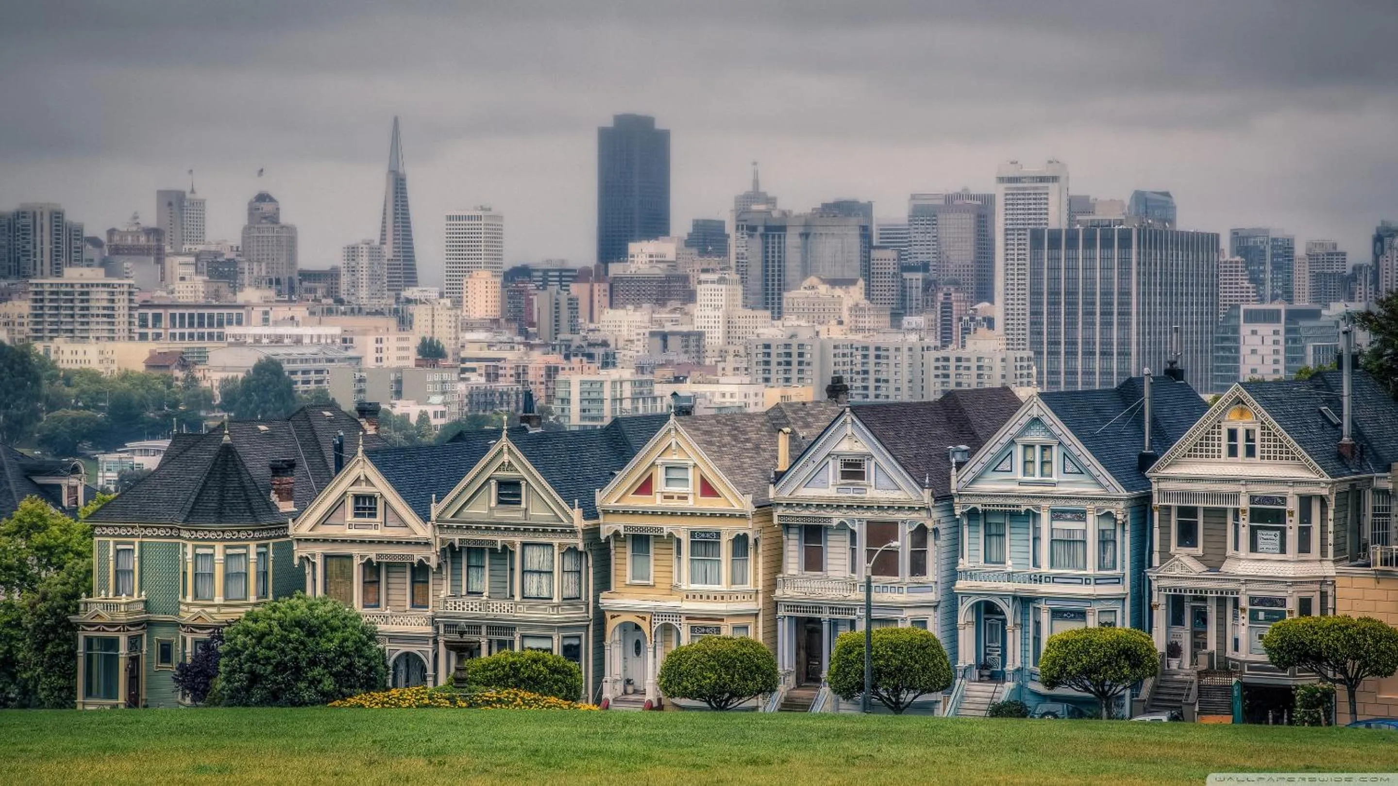 Area and facilities in Aldrich Hotel