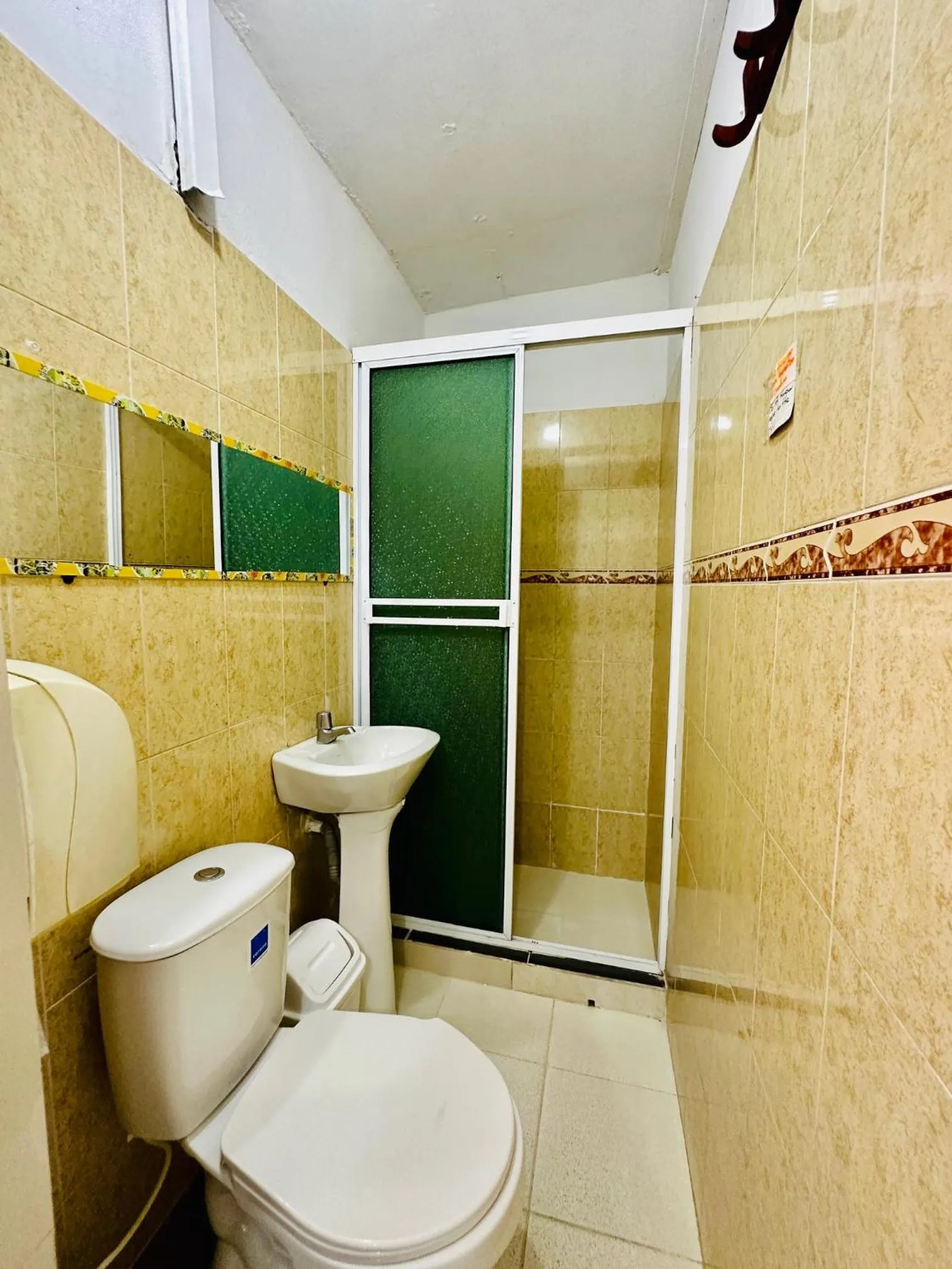 Shower in Hostal La Española de Getsemani