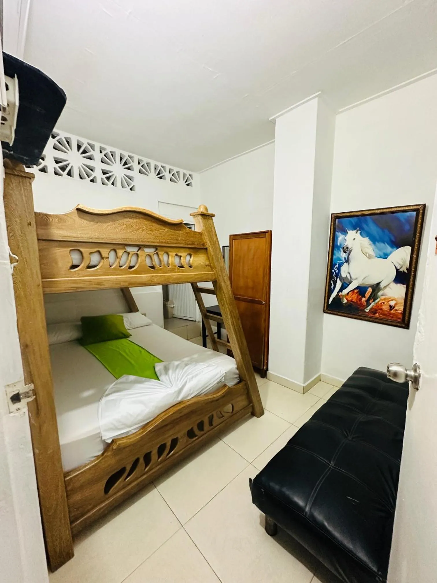 Photo of the whole room, Bed in Hostal La Española de Getsemani