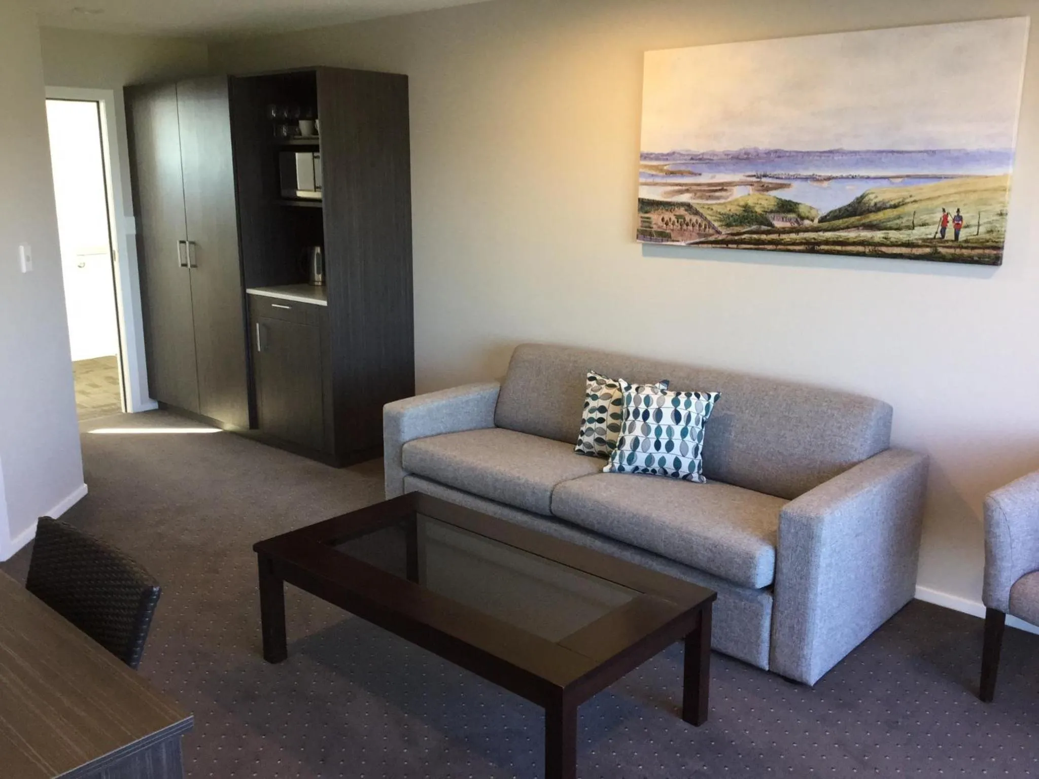 Living room in East Pier Hotel