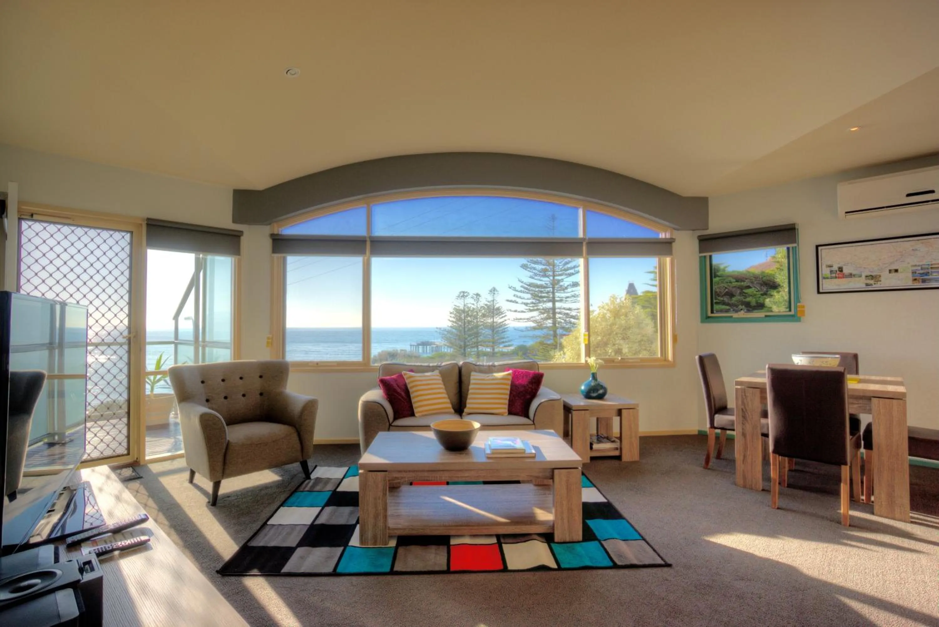 Day in Pierview Apartments