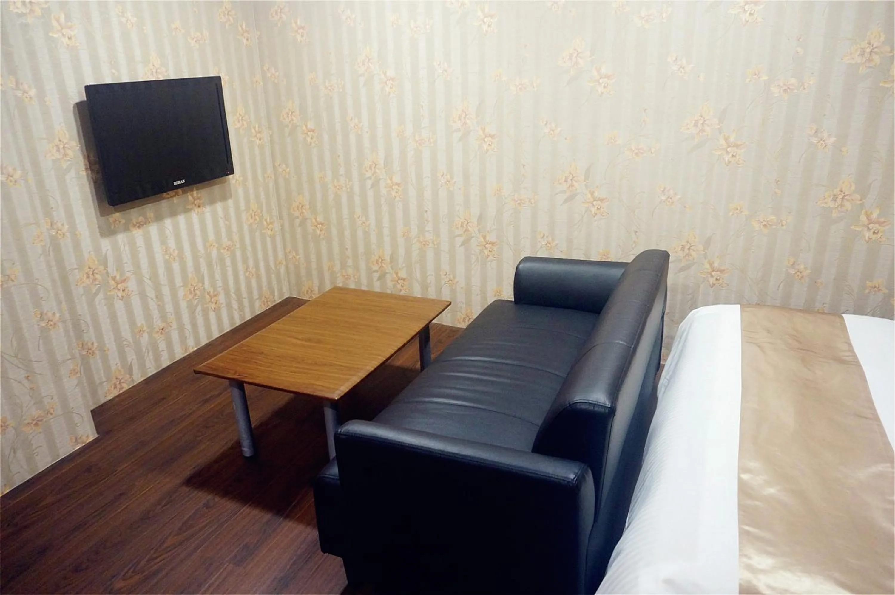 TV and multimedia, Bed in Every Day Hot Spring Hotel