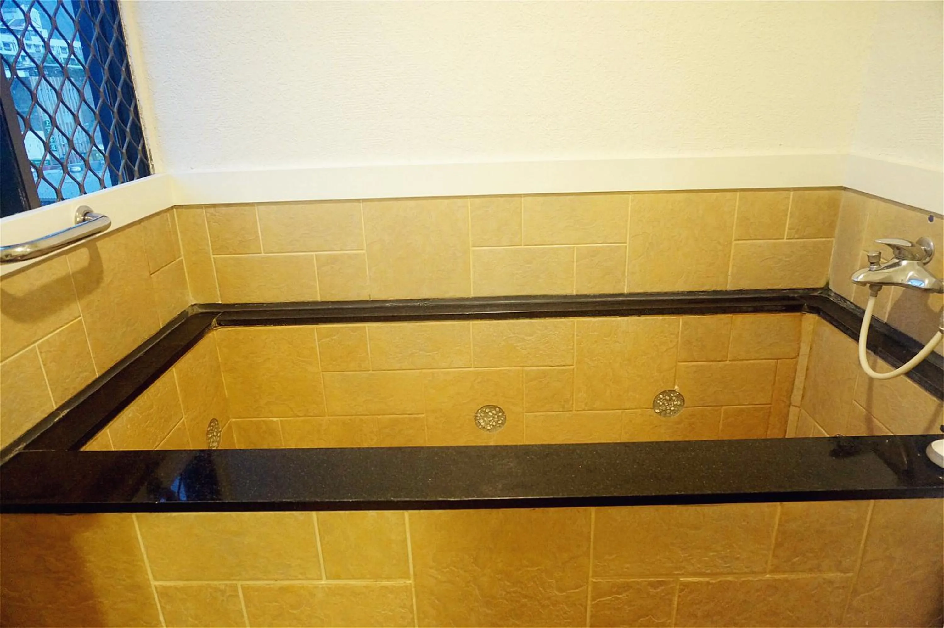 Bathroom in Every Day Hot Spring Hotel