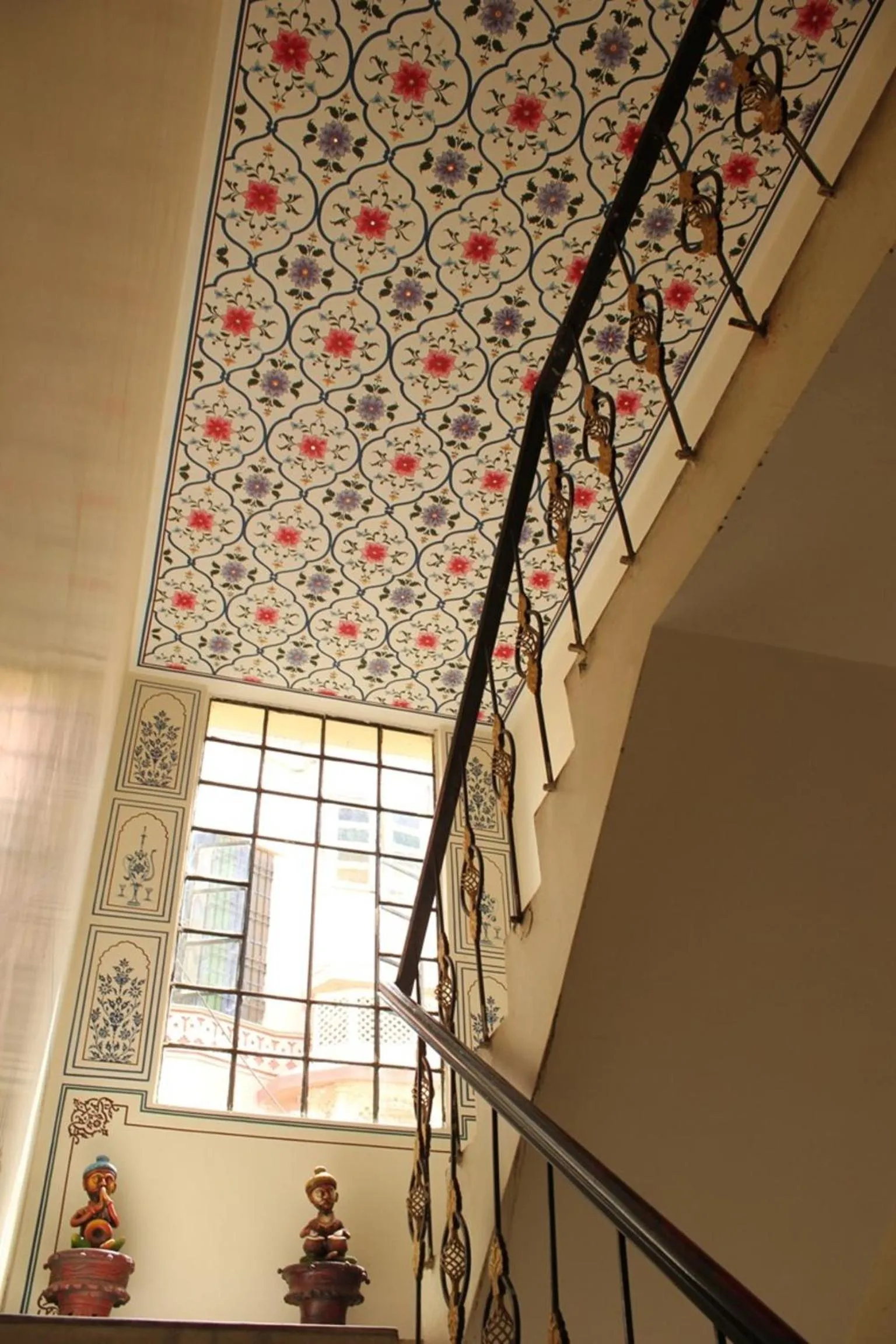 Decorative detail in Vinayak Guest House