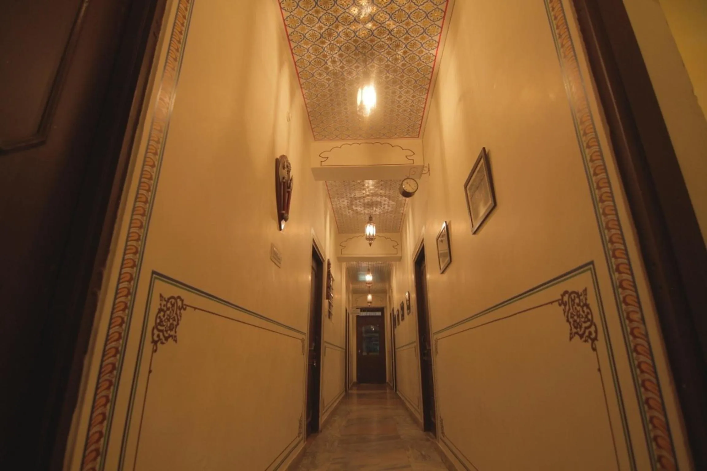 Decorative detail in Vinayak Guest House