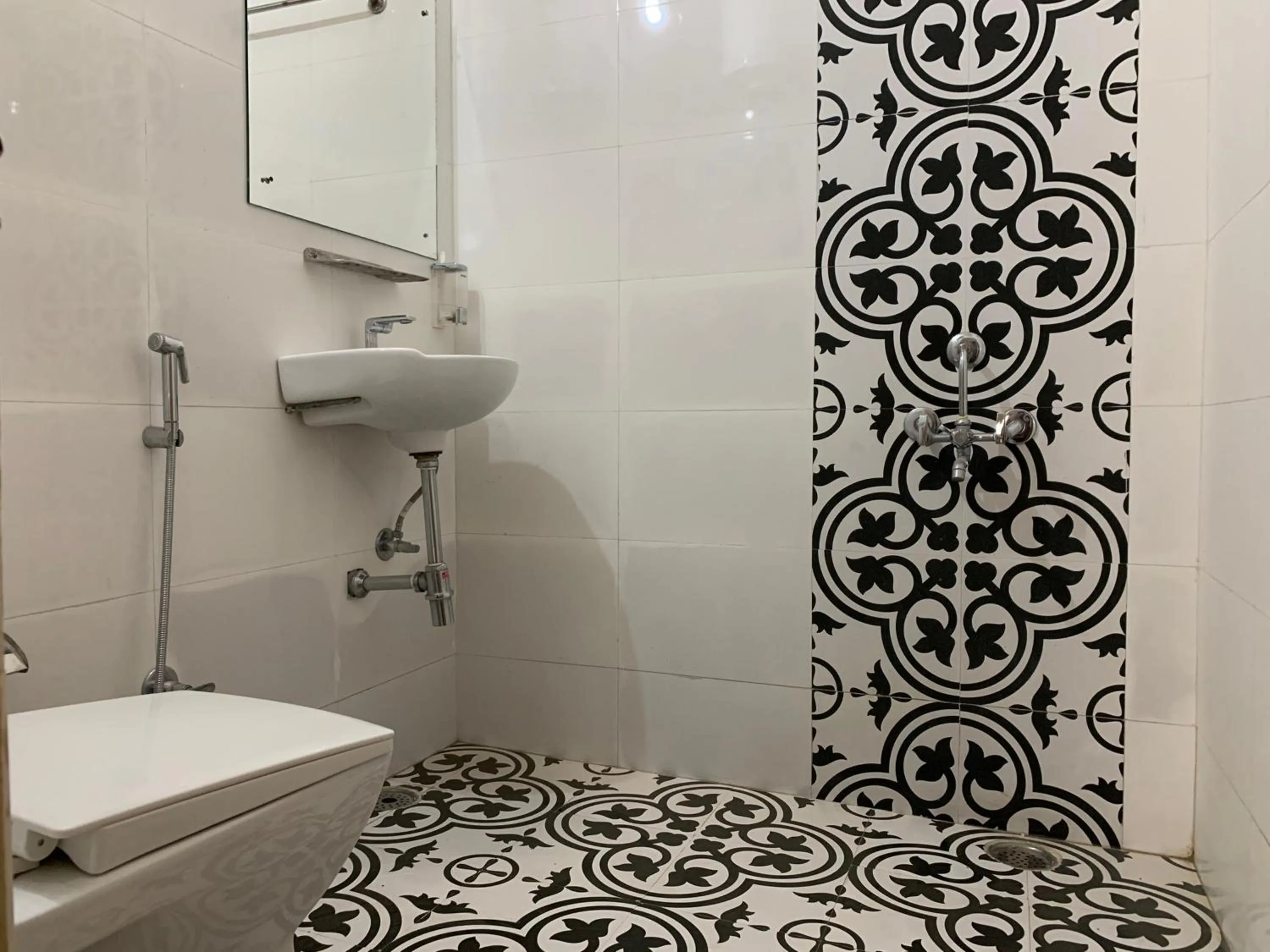 Bathroom in Vinayak Guest House