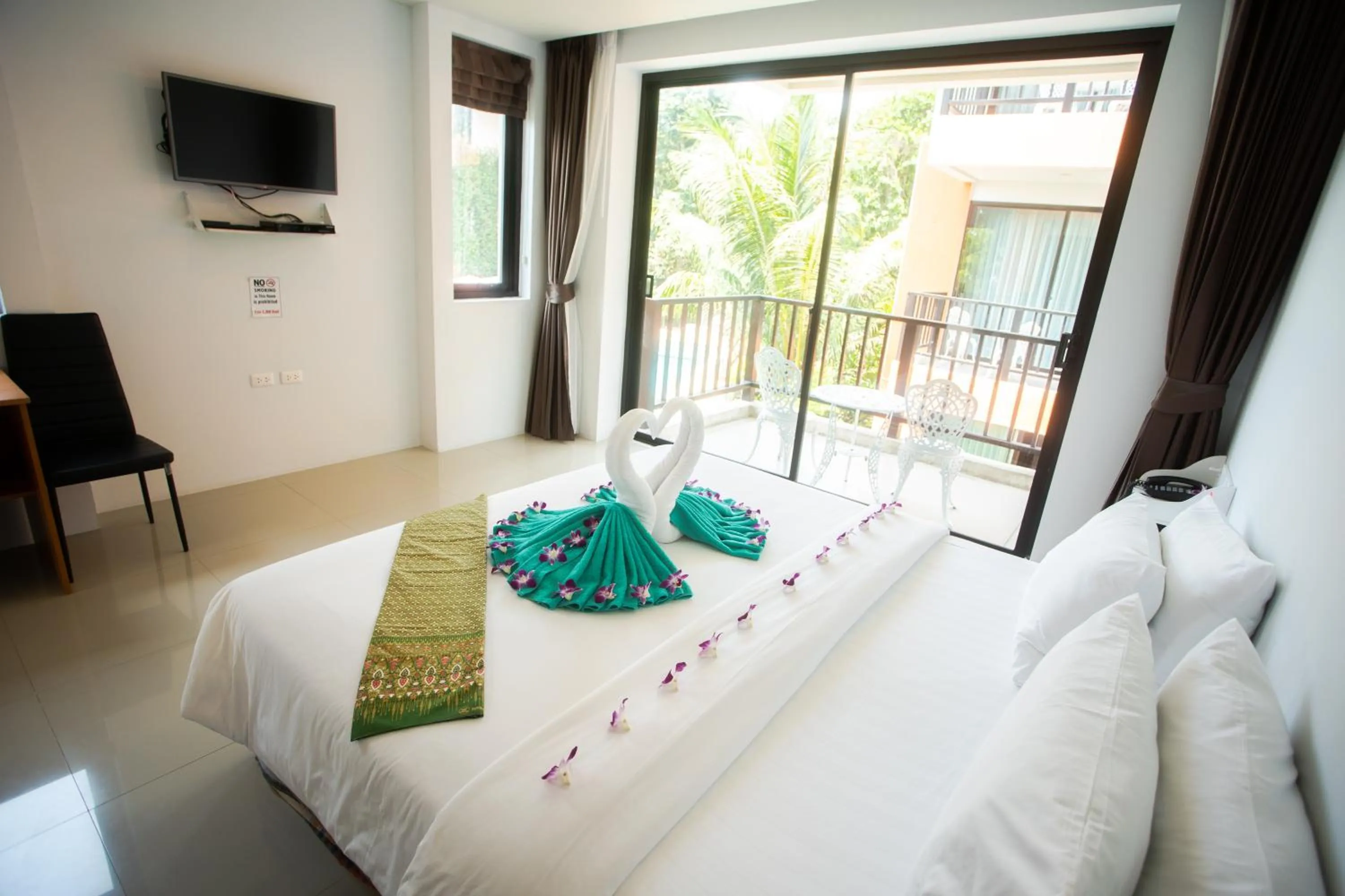 Bed in The Spa Garden