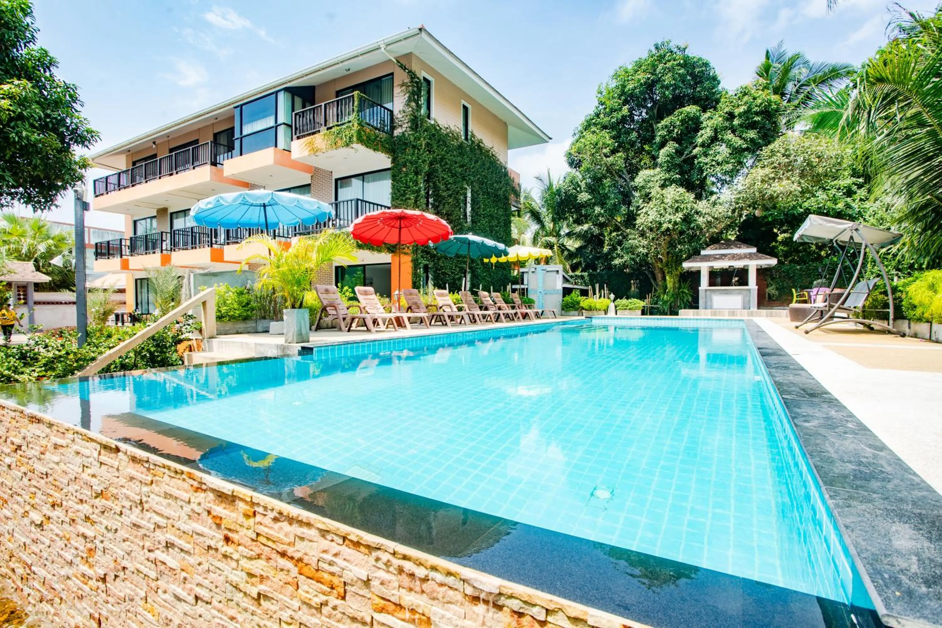 Property building in The Spa Garden