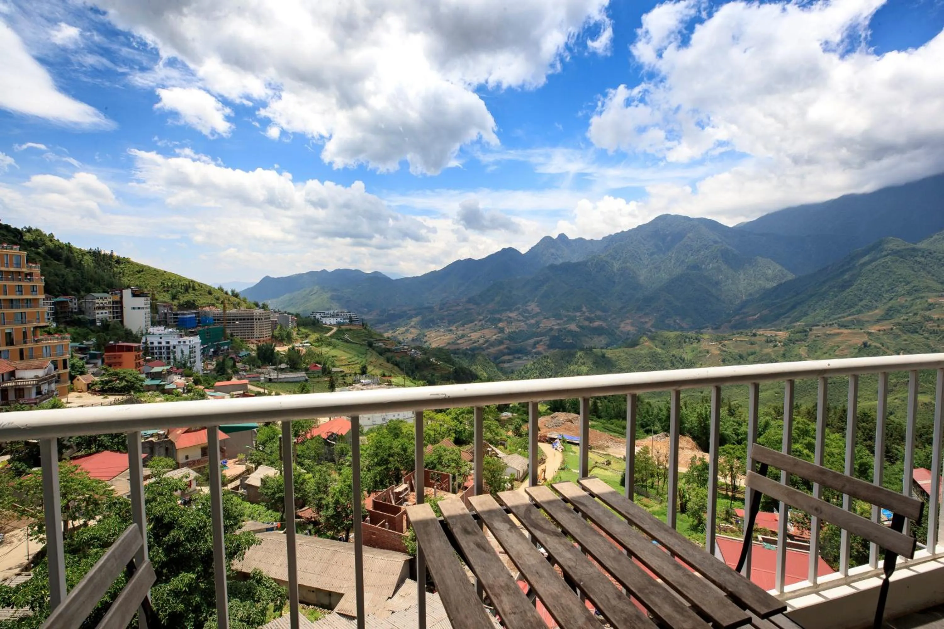 Balcony/Terrace in Phuong Nam Hotel