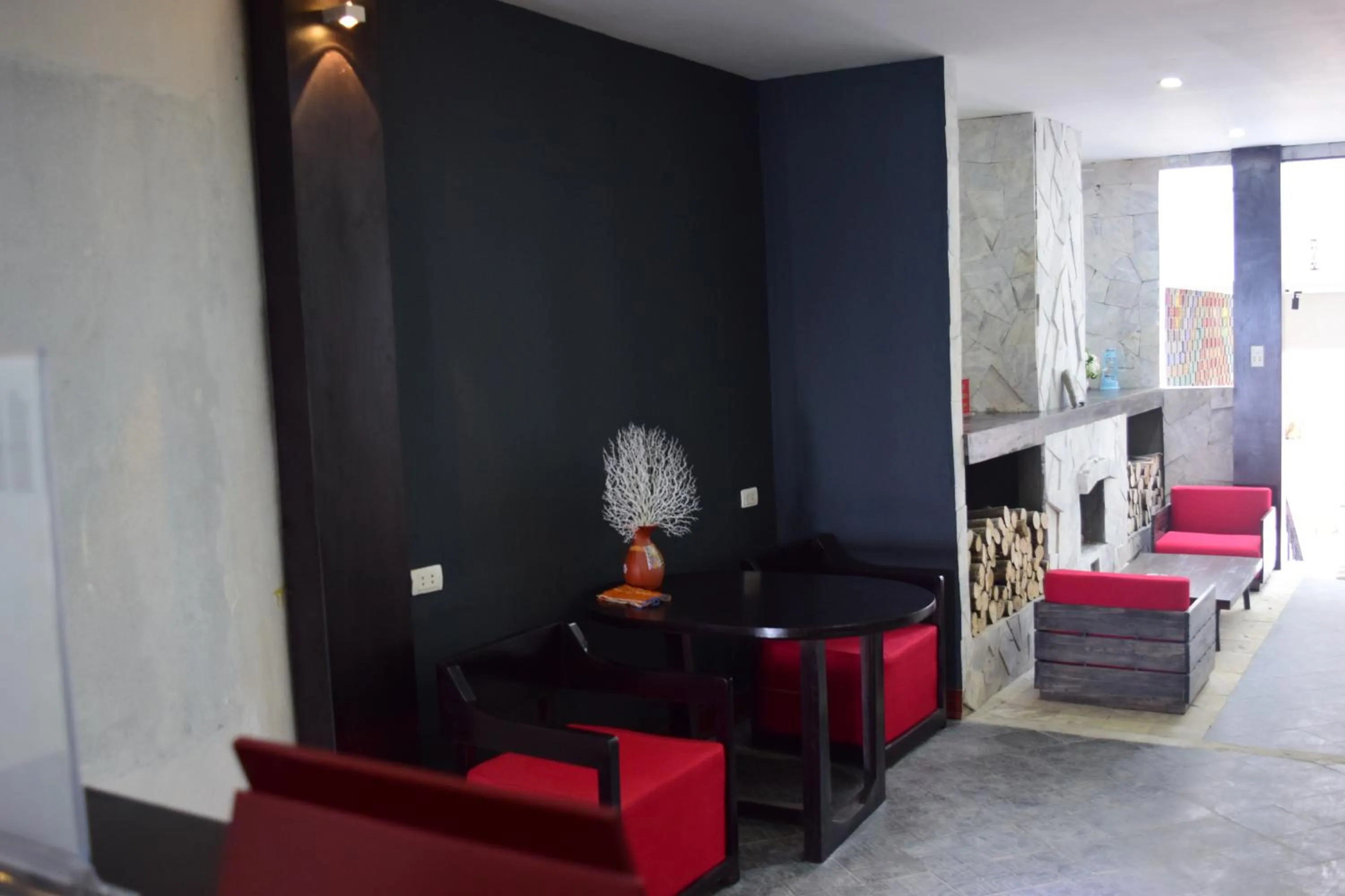 Communal lounge/ TV room in Phuong Nam Hotel