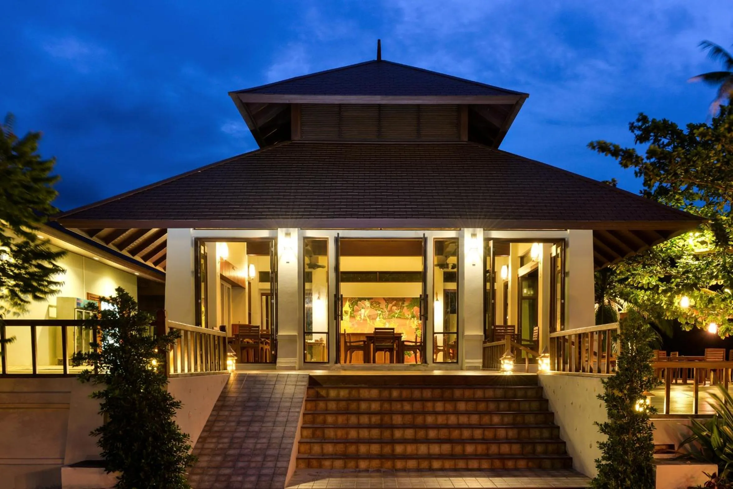 Restaurant/places to eat in PingChan Koh Phangan Beachfront Resort