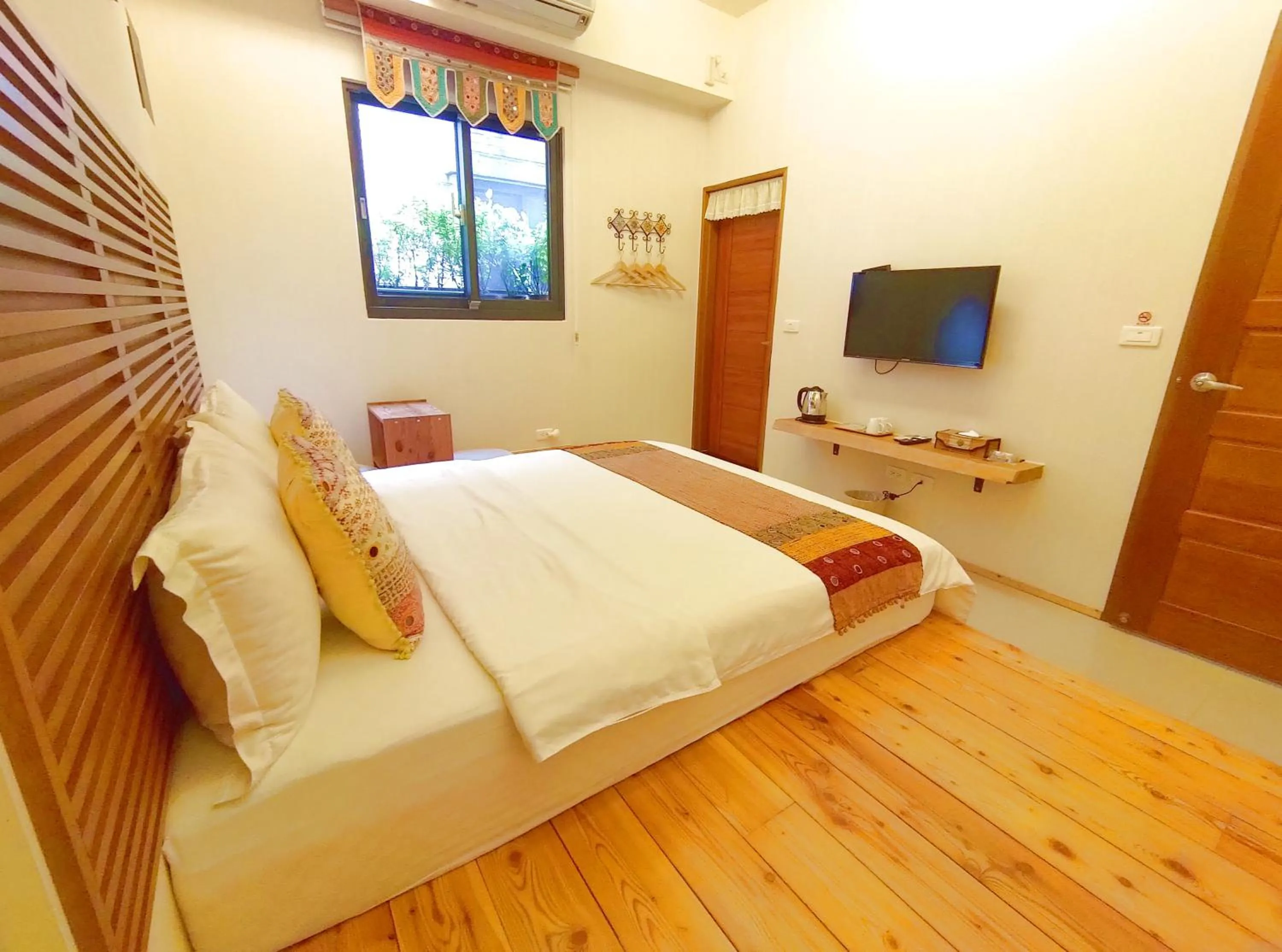 TV and multimedia, Bed in Jiaoxi Song Tian B&B