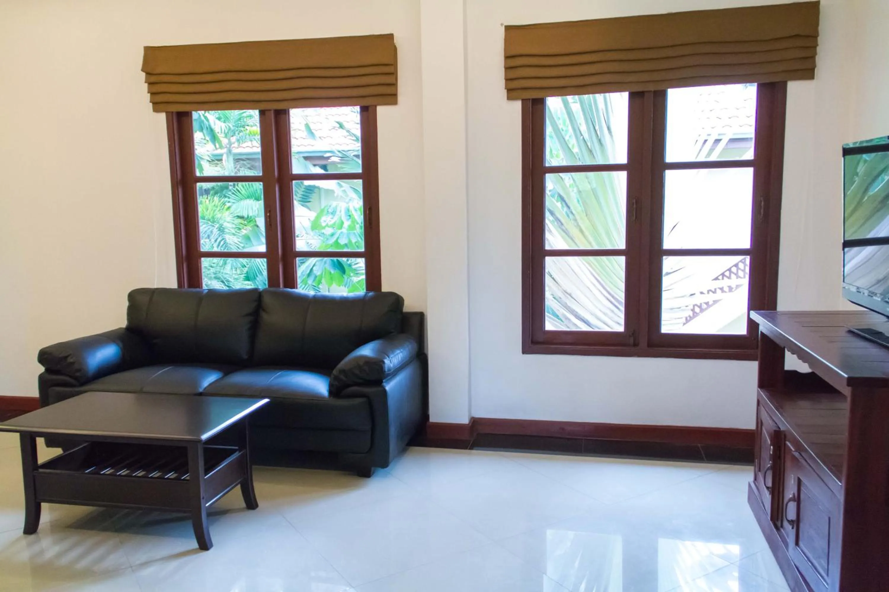 Living room in Samui Green Life