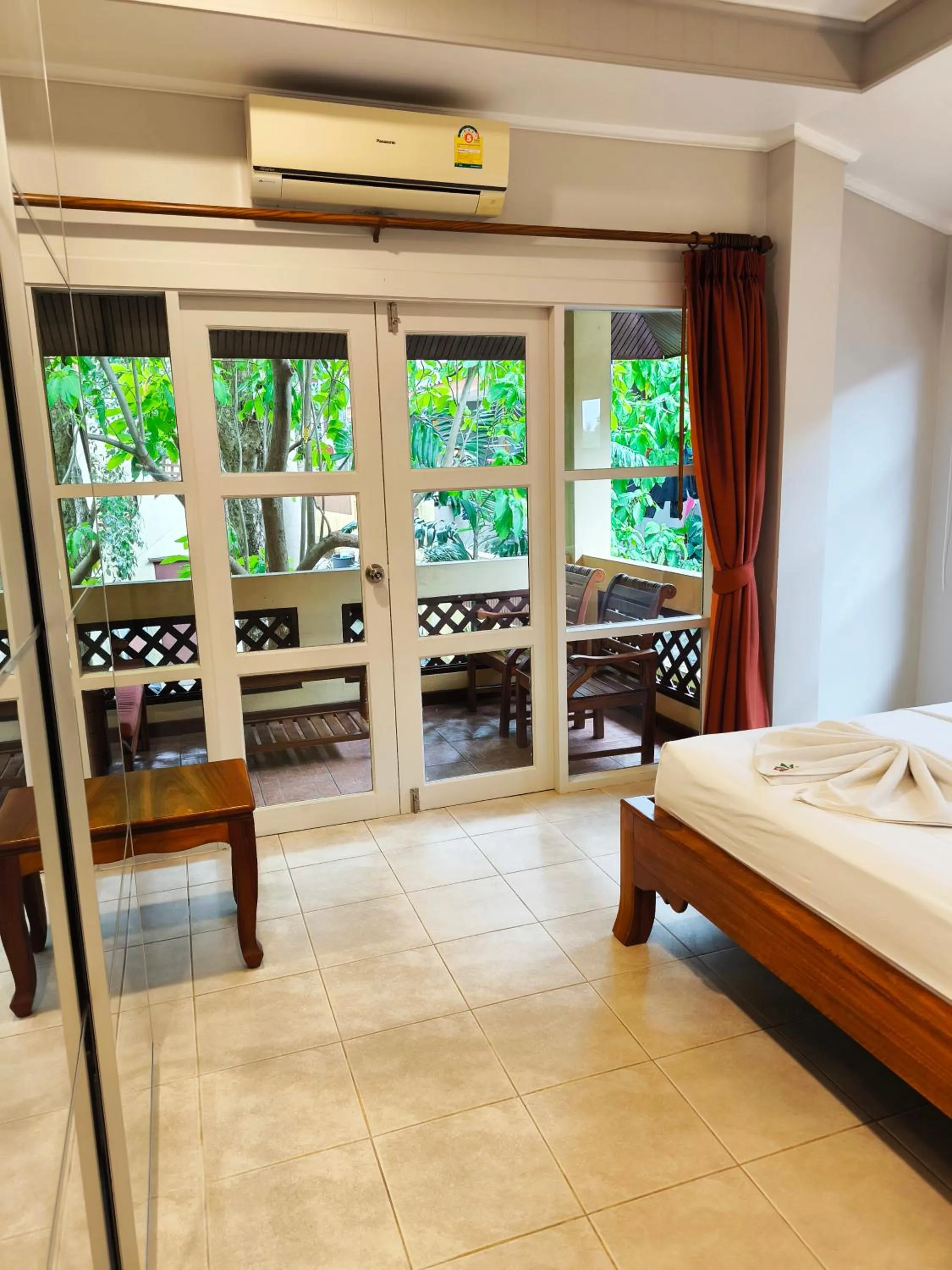 Bed in Samui Green Life