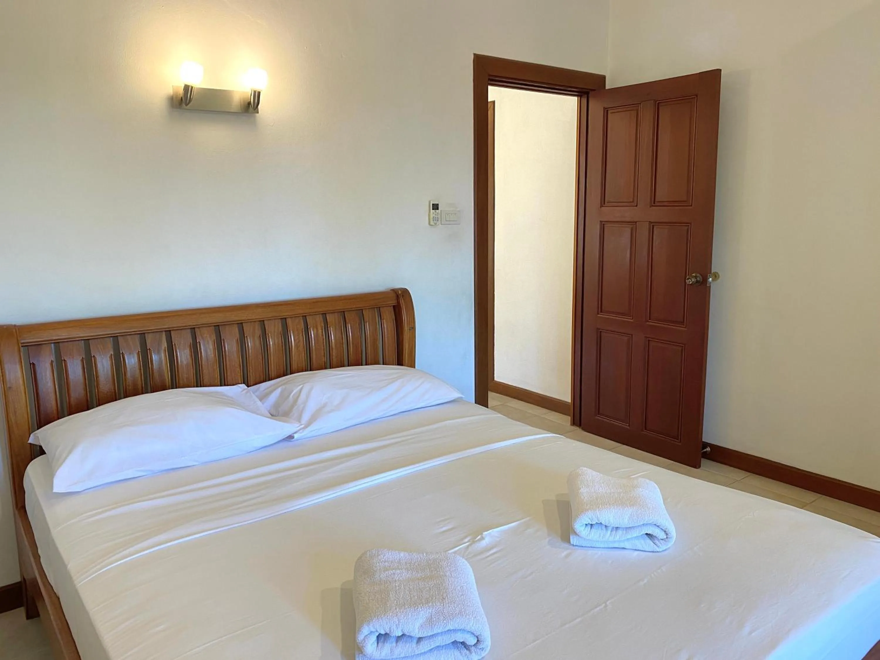 Bed in Samui Green Life