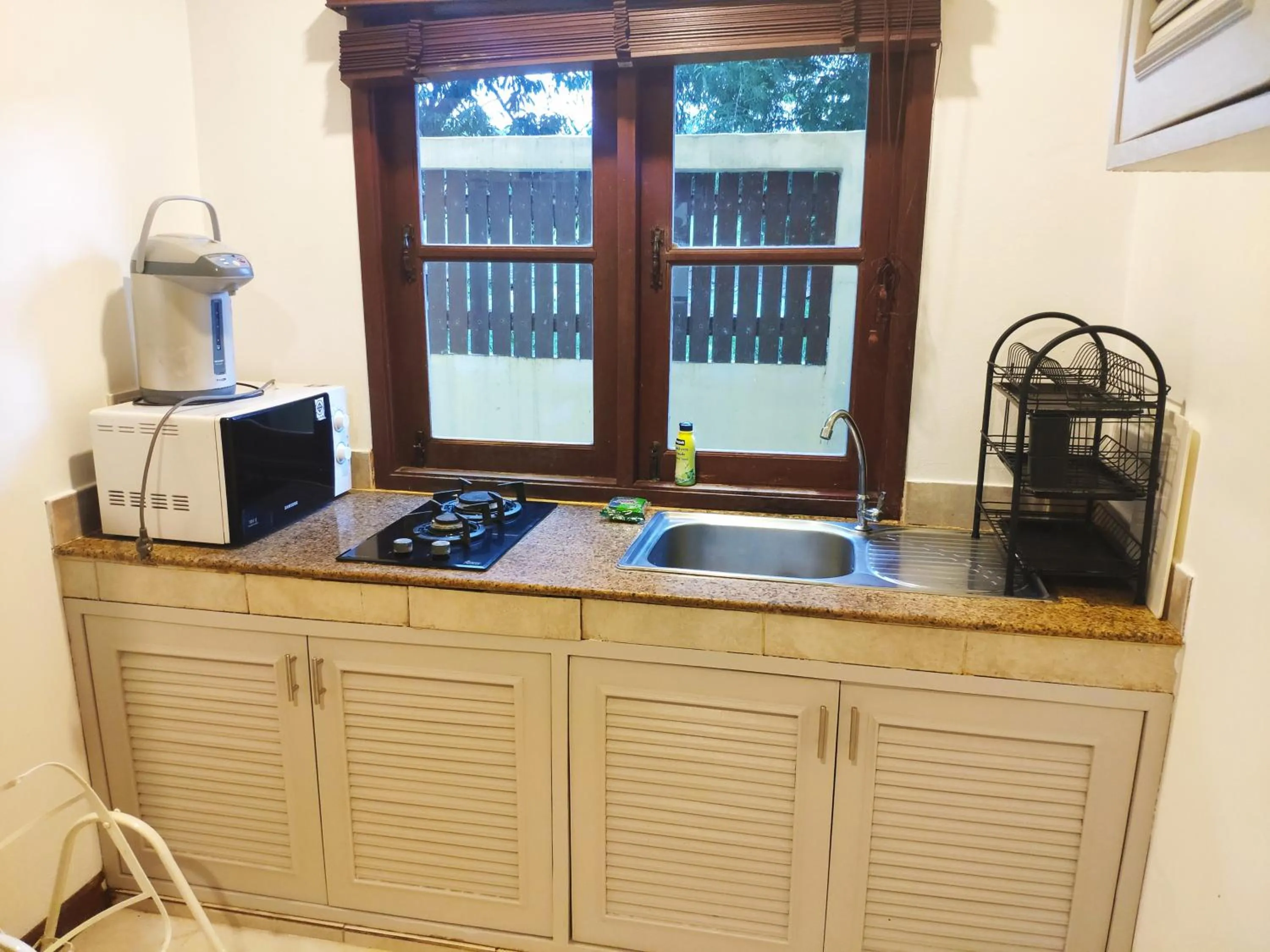 Kitchen or kitchenette in Samui Green Life