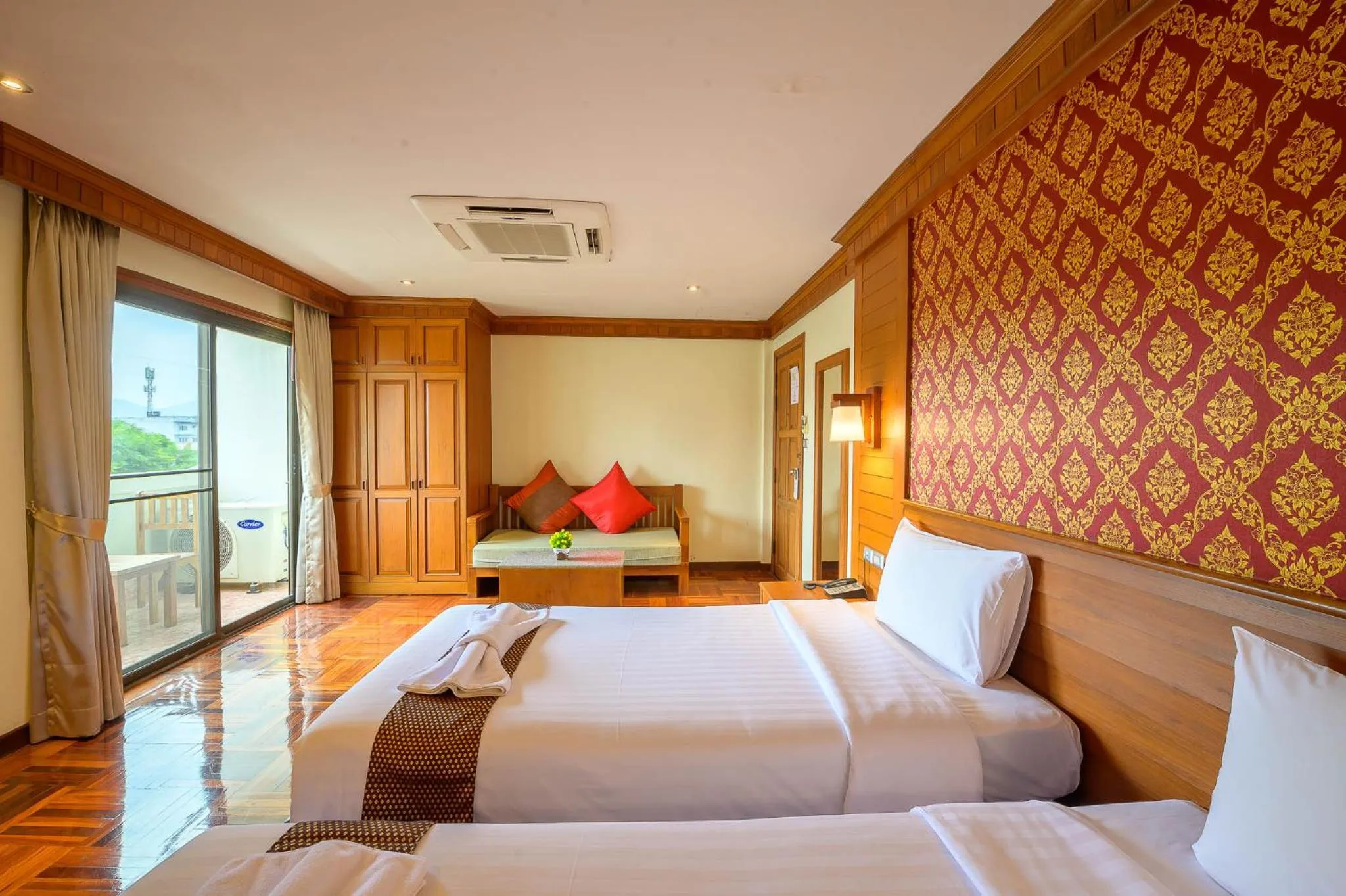 Bed in Hua Hin Golf Villa