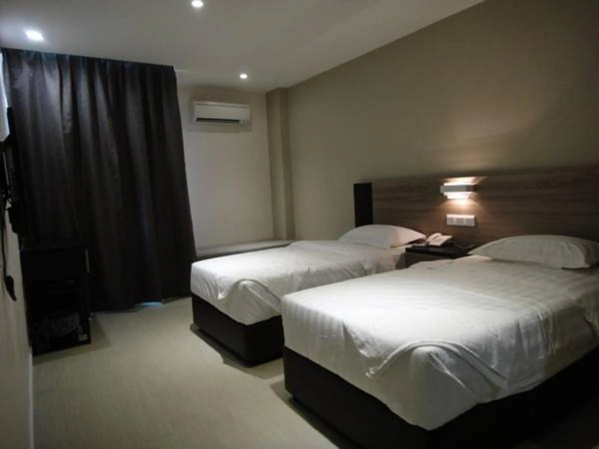 Bedroom, Bed in Galaxy Hotel SIMPANG AMPAT