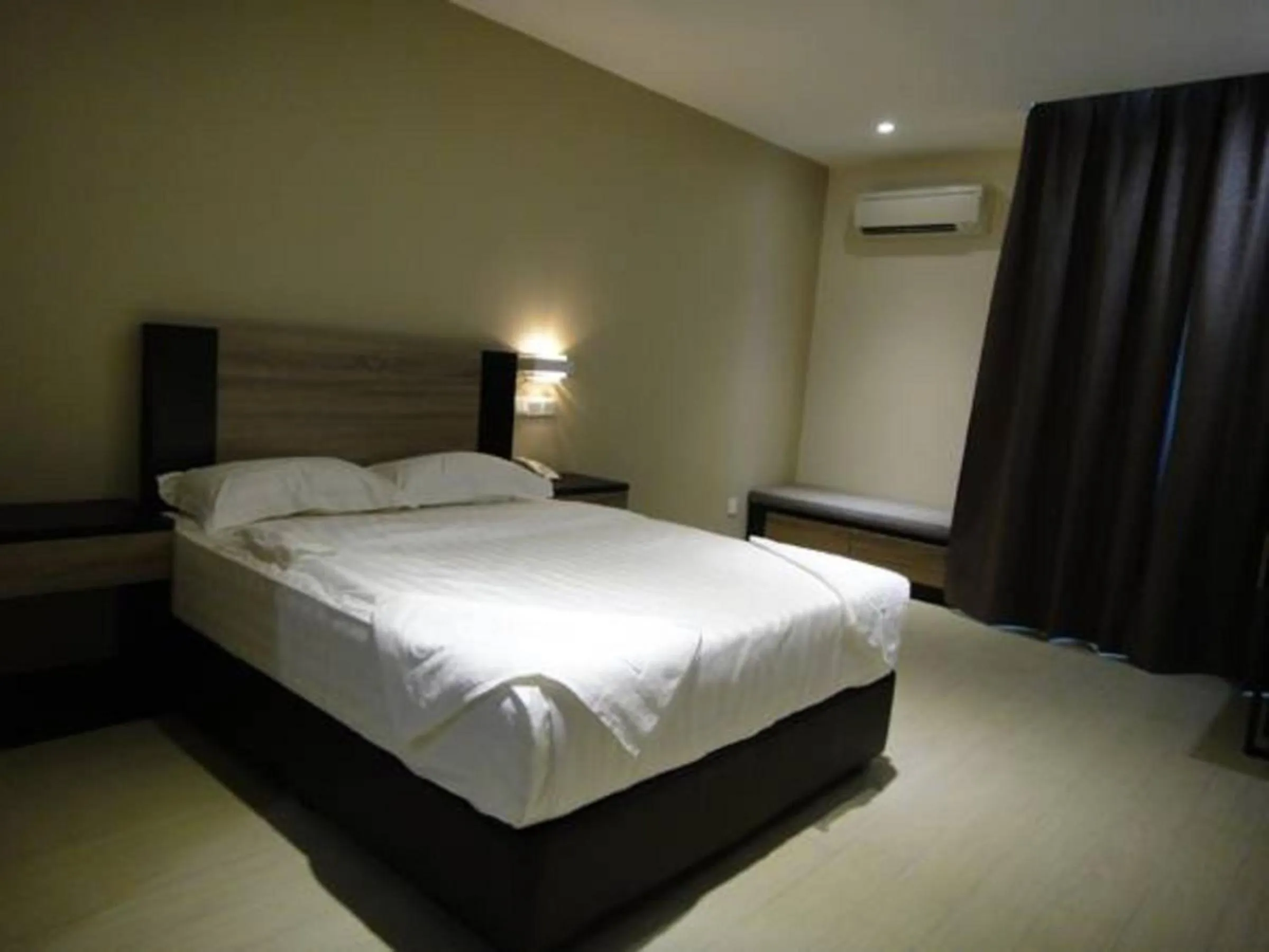 Bedroom, Bed in Galaxy Hotel SIMPANG AMPAT