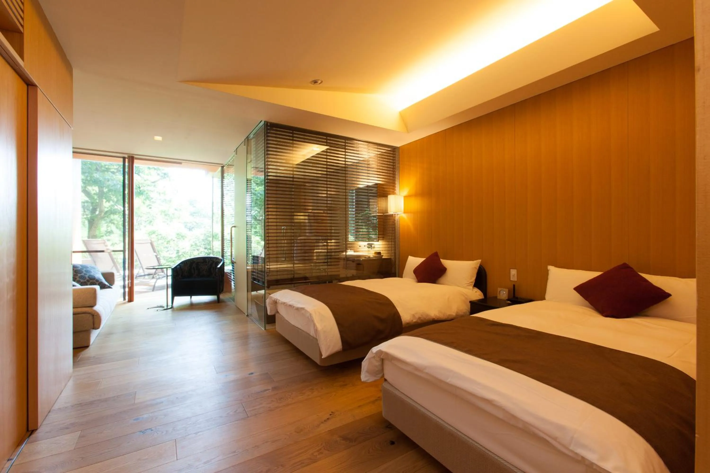 Photo of the whole room, Bed in HOTEL KEYFOREST HOKUTO