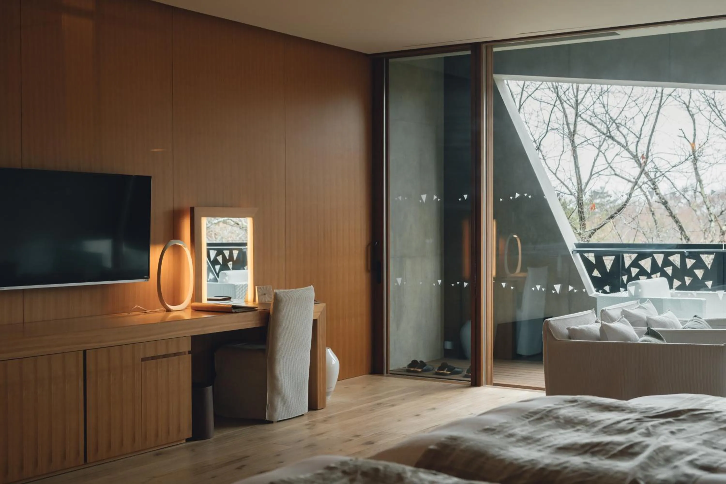 Natural landscape, Bed in HOTEL KEYFOREST HOKUTO